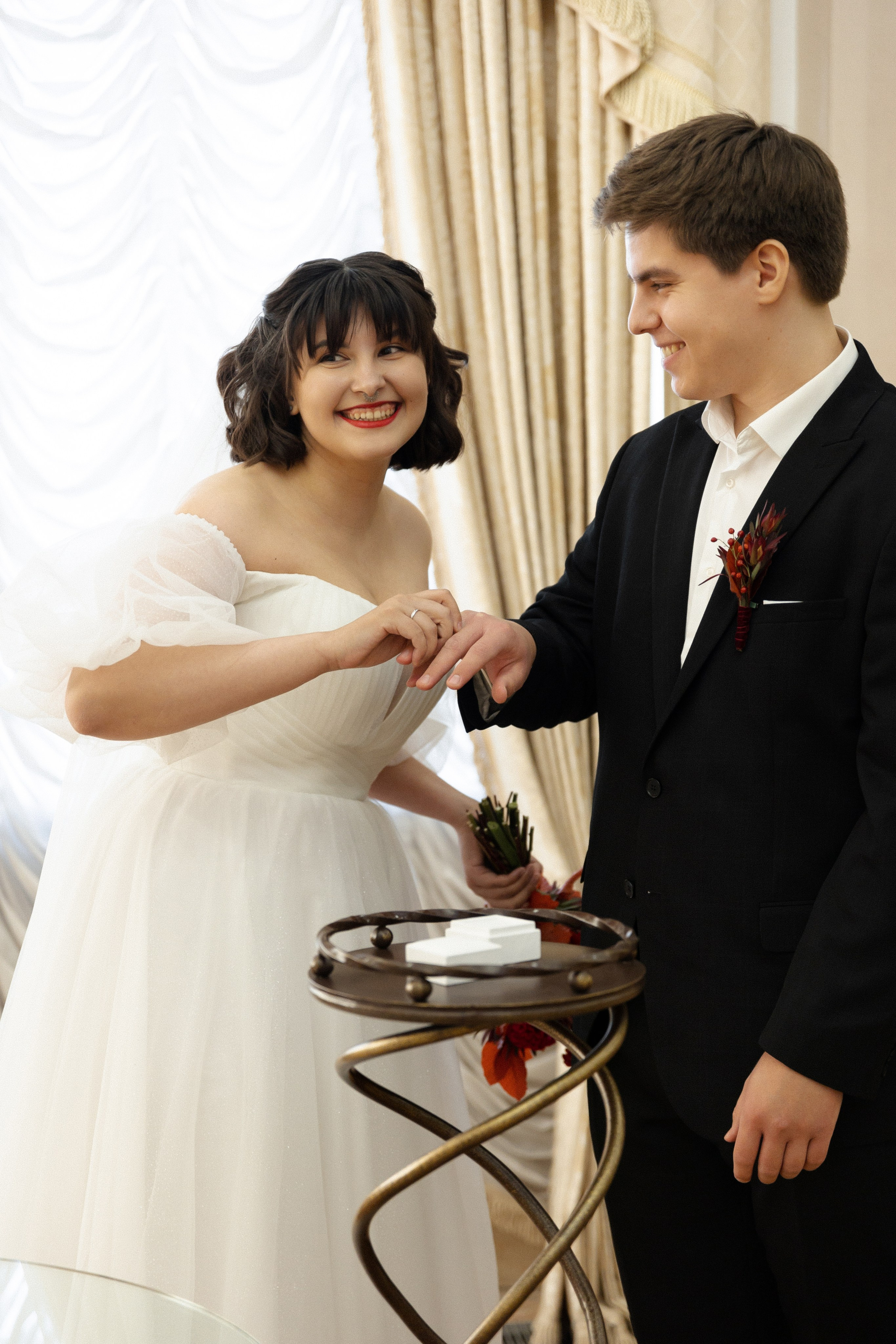 Илья и Виктория. Фотограф Тюмень Пушковская Кристина