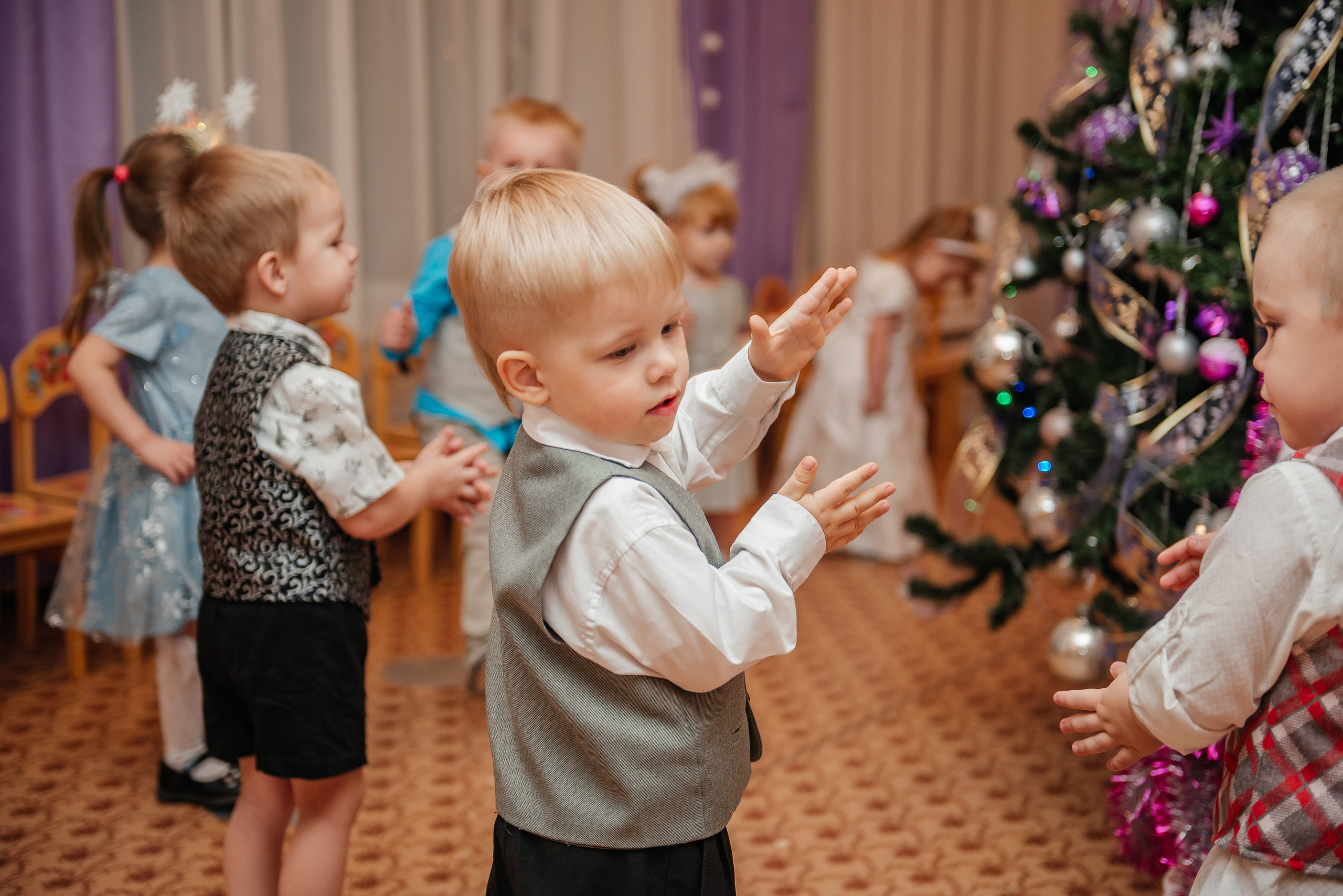 Новогодний утренник ДС № 99. Свадебный и семейный фотограф в Дзержинске Екатерина Шулакова