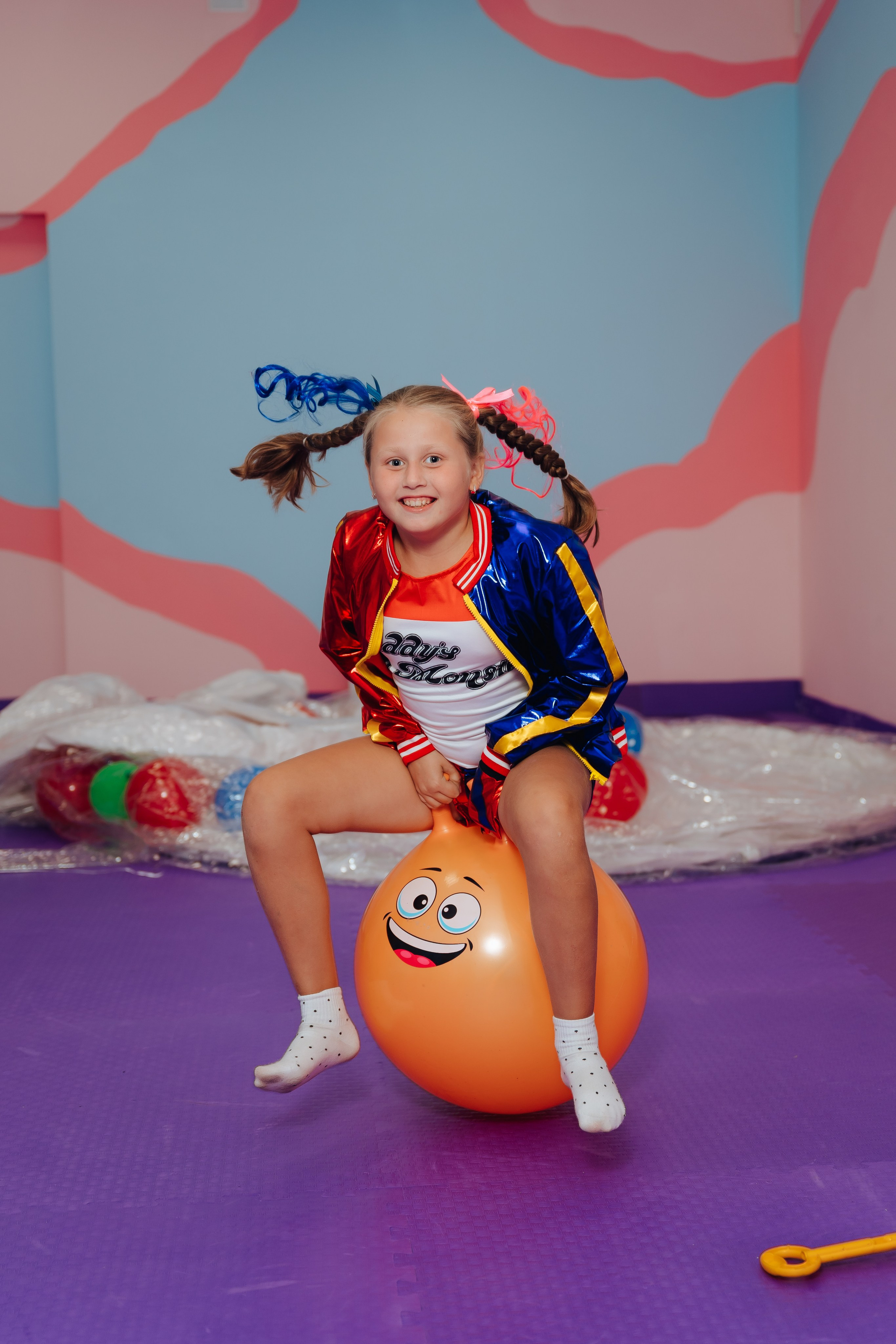 Праздник Льва в Мультифокс. Детский и семейный фотограф Катерина Мишина