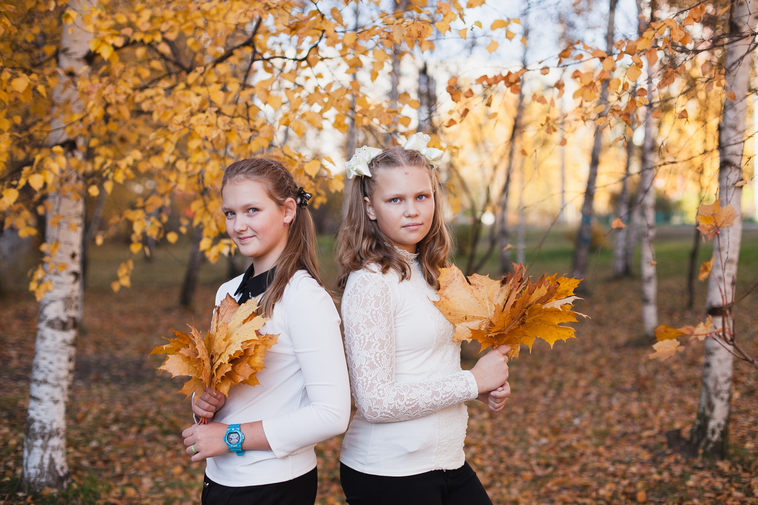 групповое фото, школьная фотография, выпускник, школьник, школа, выпускной класс, начальная школа, школьные друзья, осень, осенняя фотосессия,  1 сентября, октябрь, золотая осень