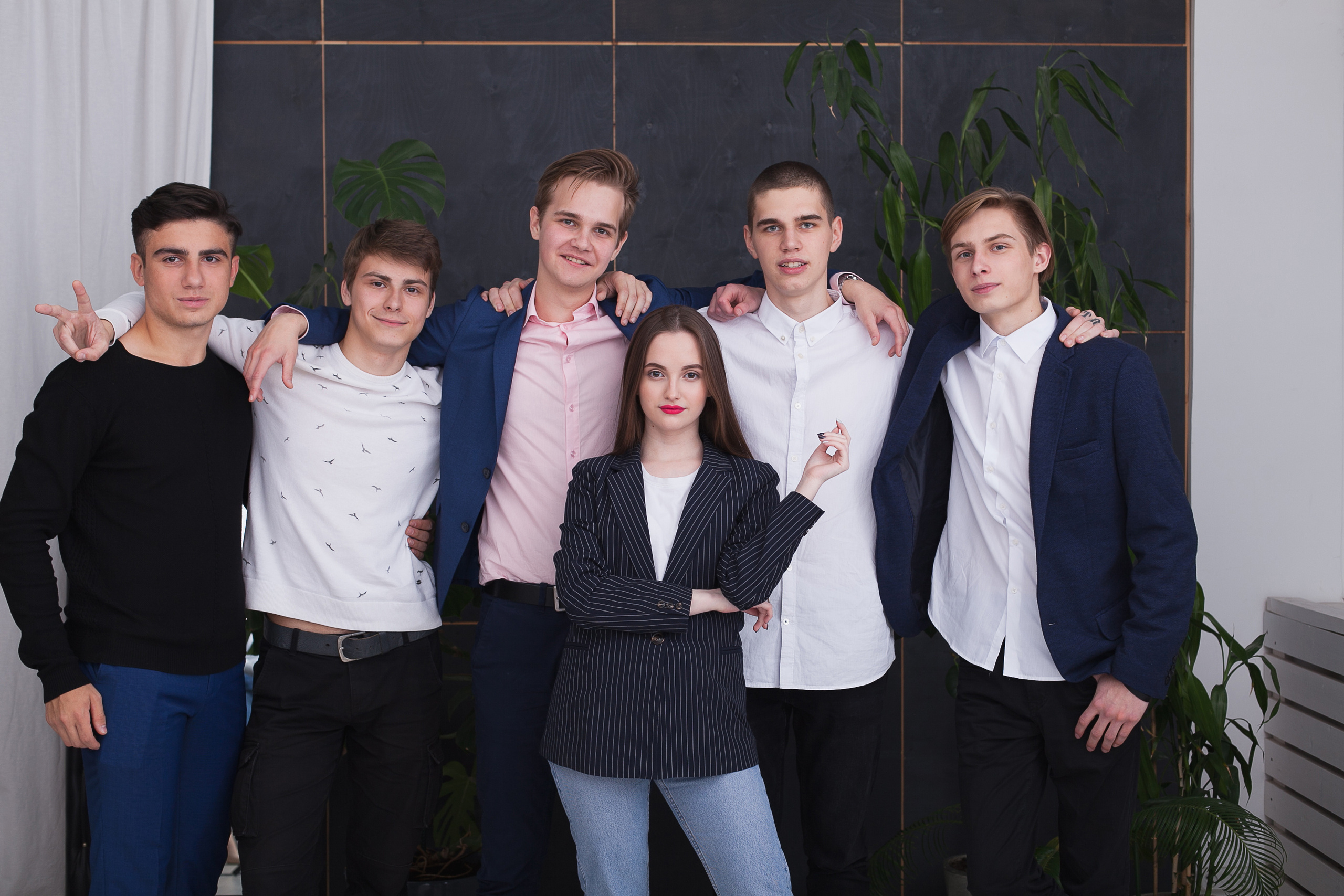 групповая фотография, фотография выпускников, фотография с друзьями, школьные друзья, школьники, школьный фотограф Ярославль