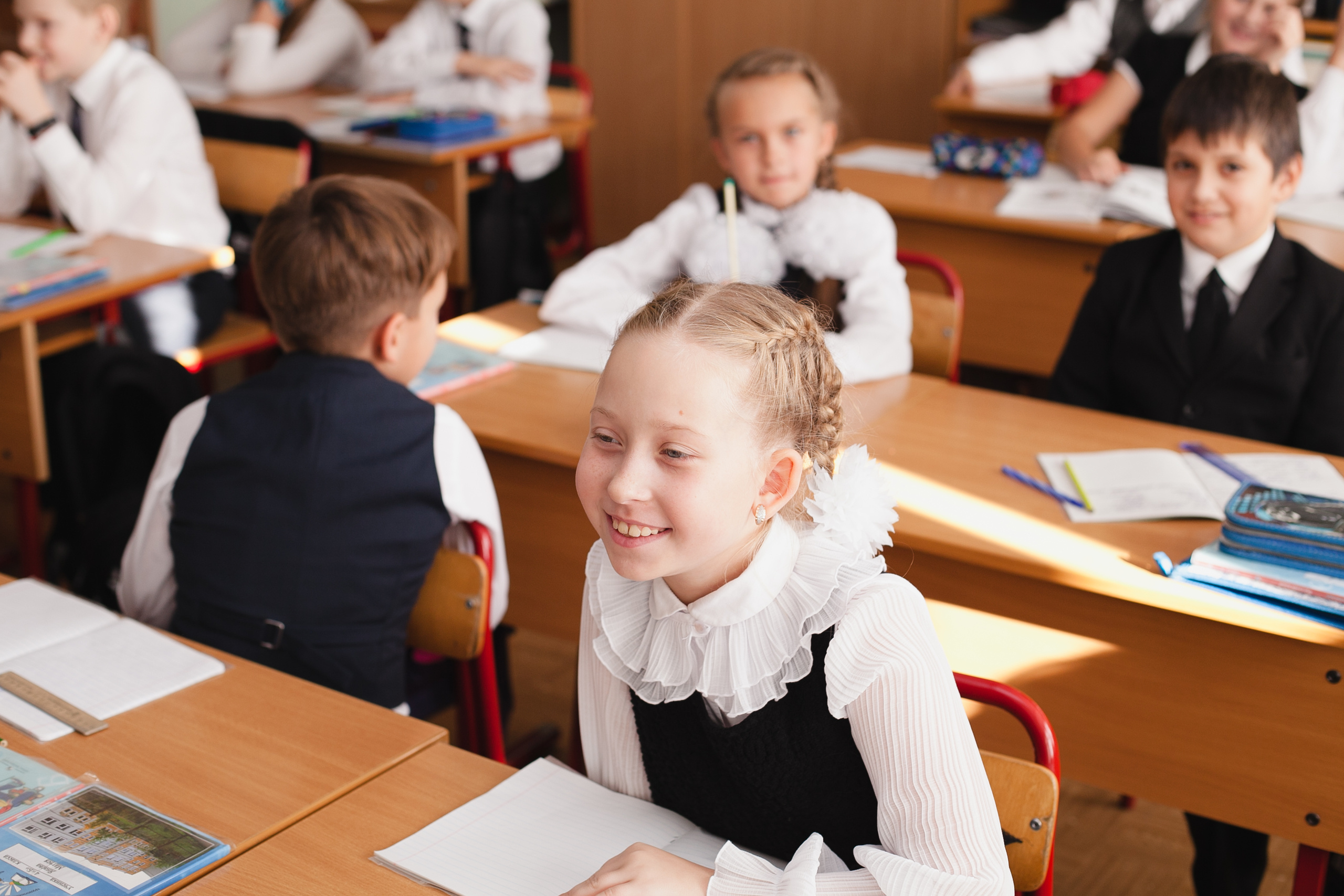 групповое фото, школьная фотография, выпускник, школьник, школа, выпускной класс, начальная школа, школьные друзья, осень, осенняя фотосессия,  1 сентября, уроки, одноклассники