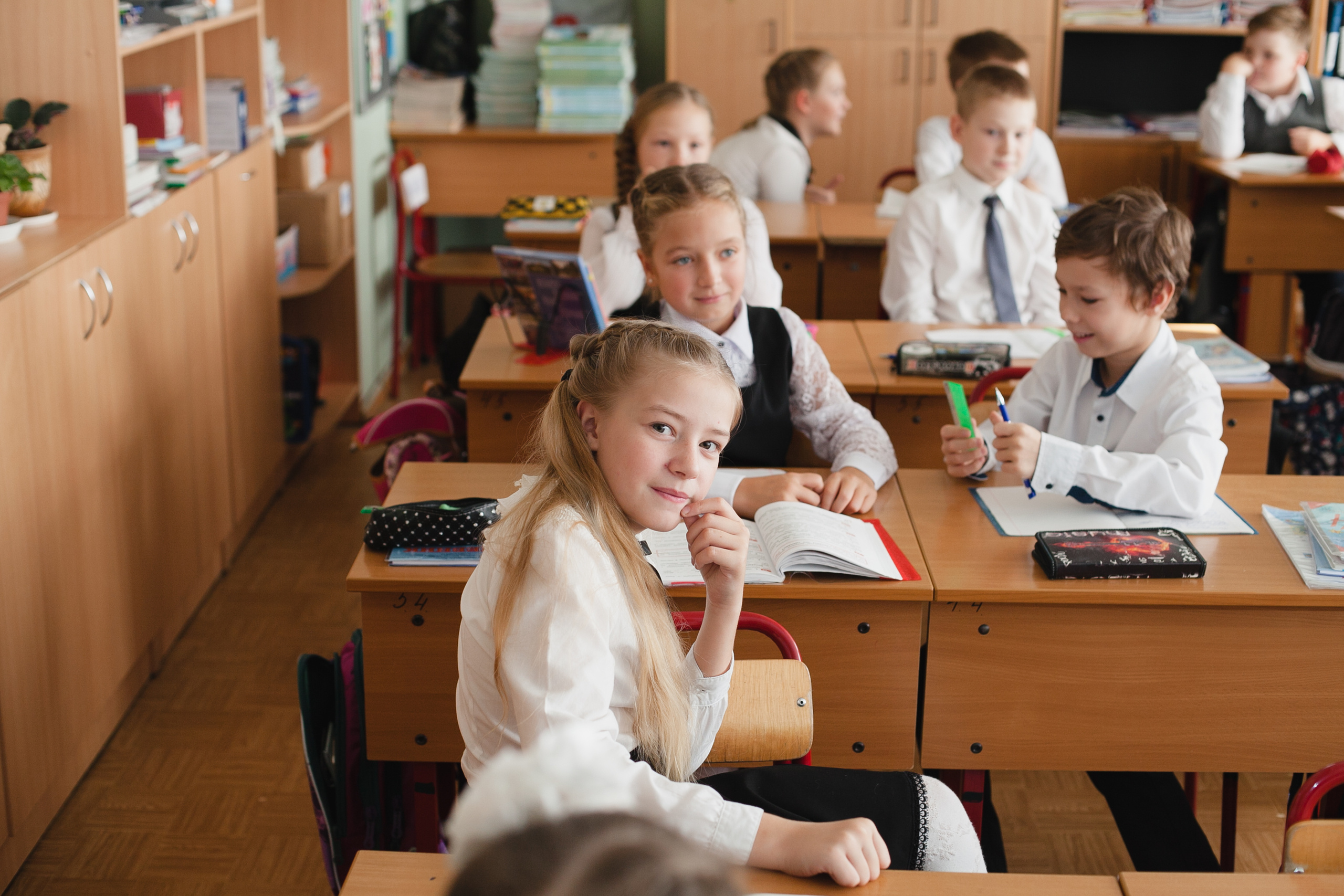 групповое фото, школьная фотография, выпускник, школьник, школа, выпускной класс, начальная школа, школьные друзья, осень, осенняя фотосессия,  1 сентября, уроки, одноклассники