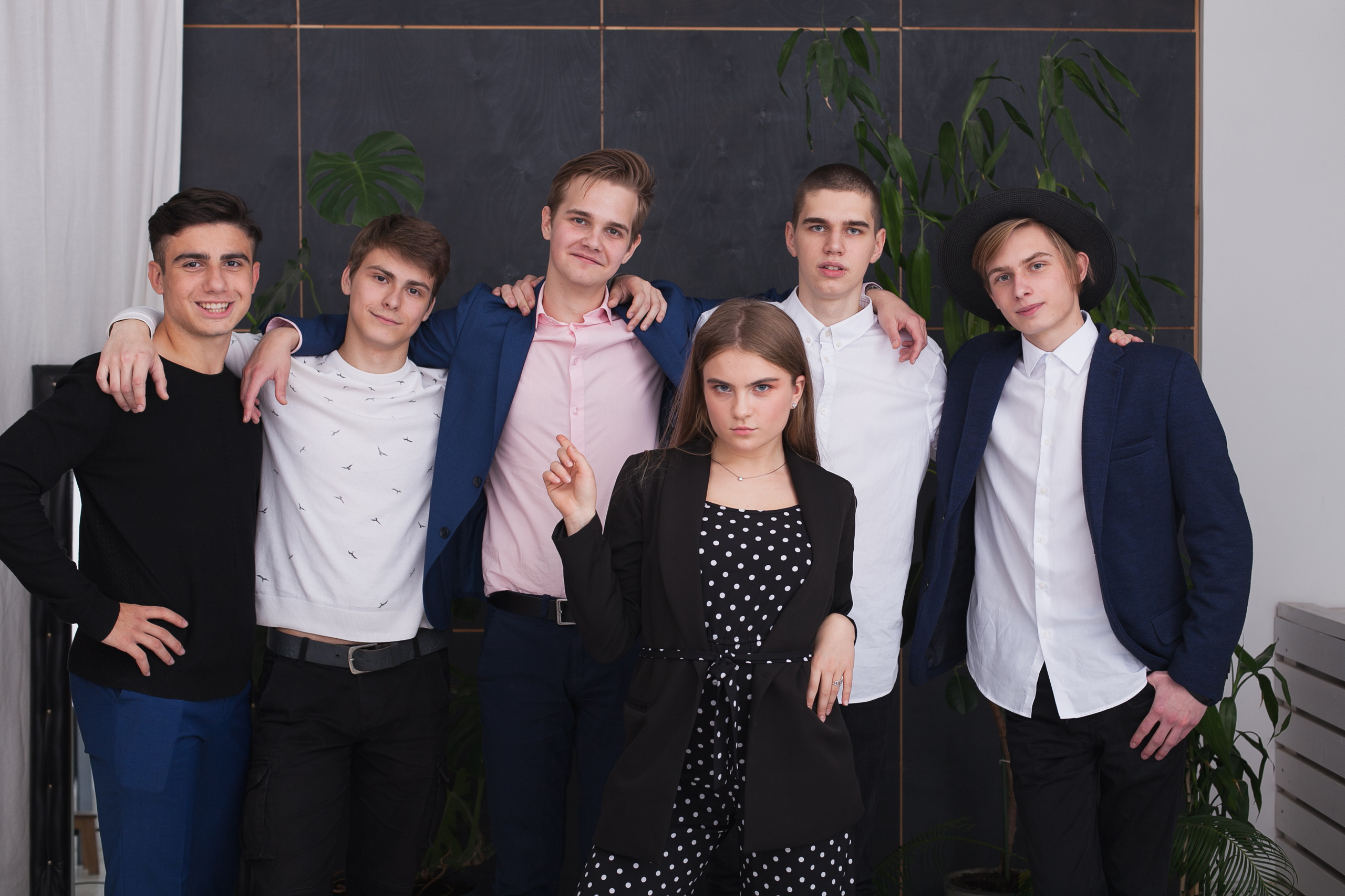 групповая фотография, фотография выпускников, фотография с друзьями, школьные друзья, школьники, школьный фотограф Ярославль
