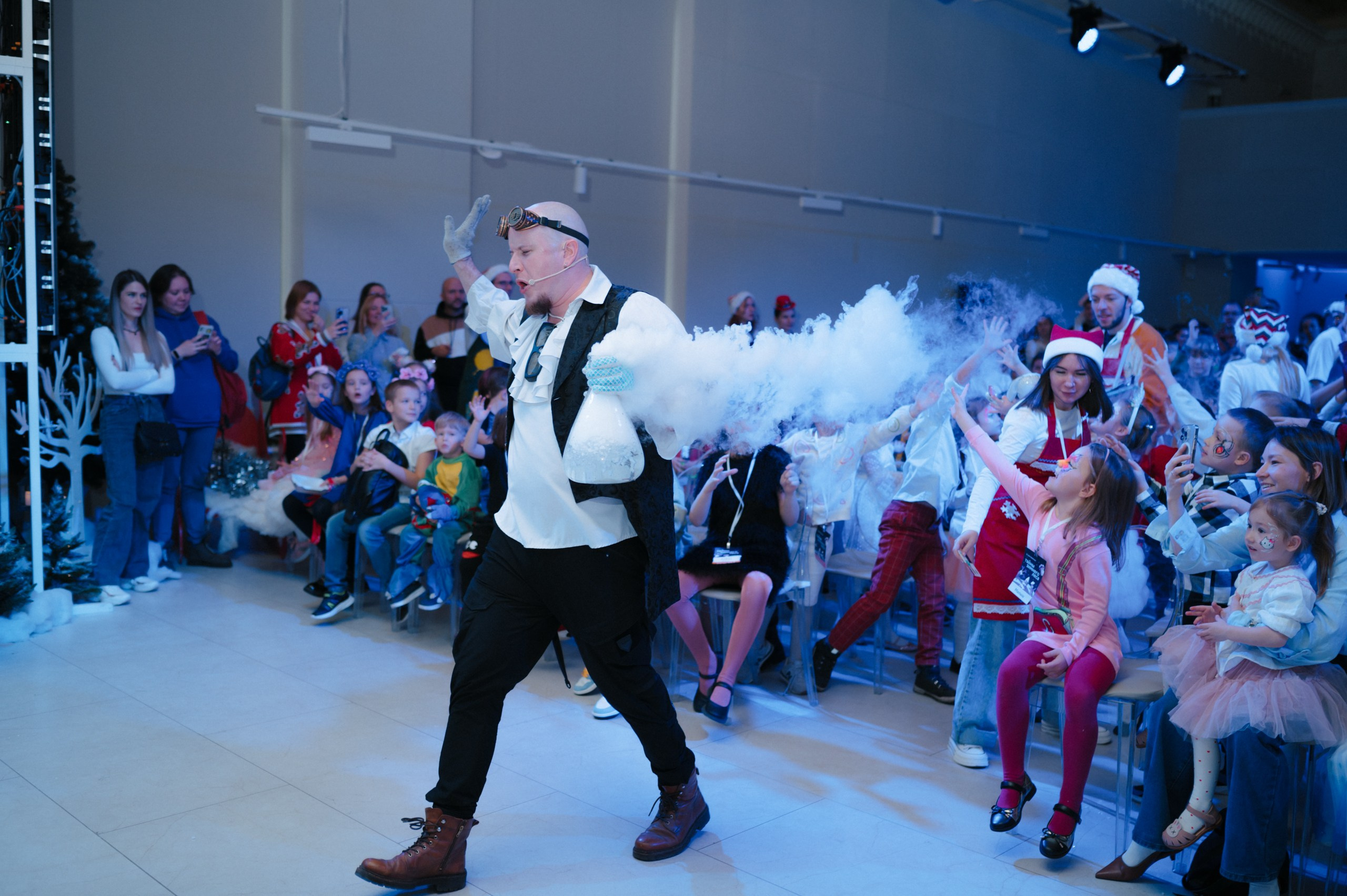 Тайны зимнего леса. Komonev