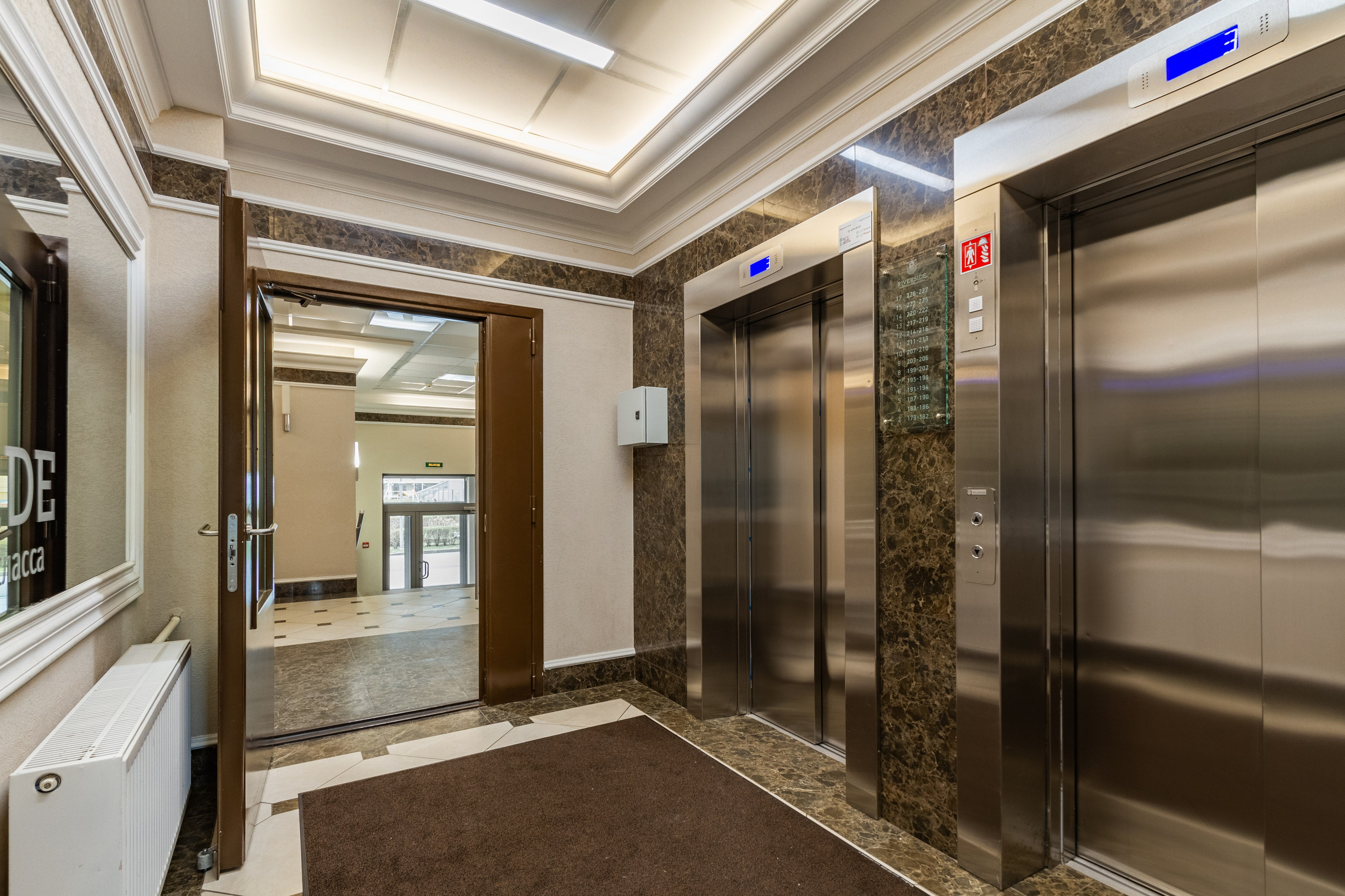 Парадные. Упаковка Недвижимости