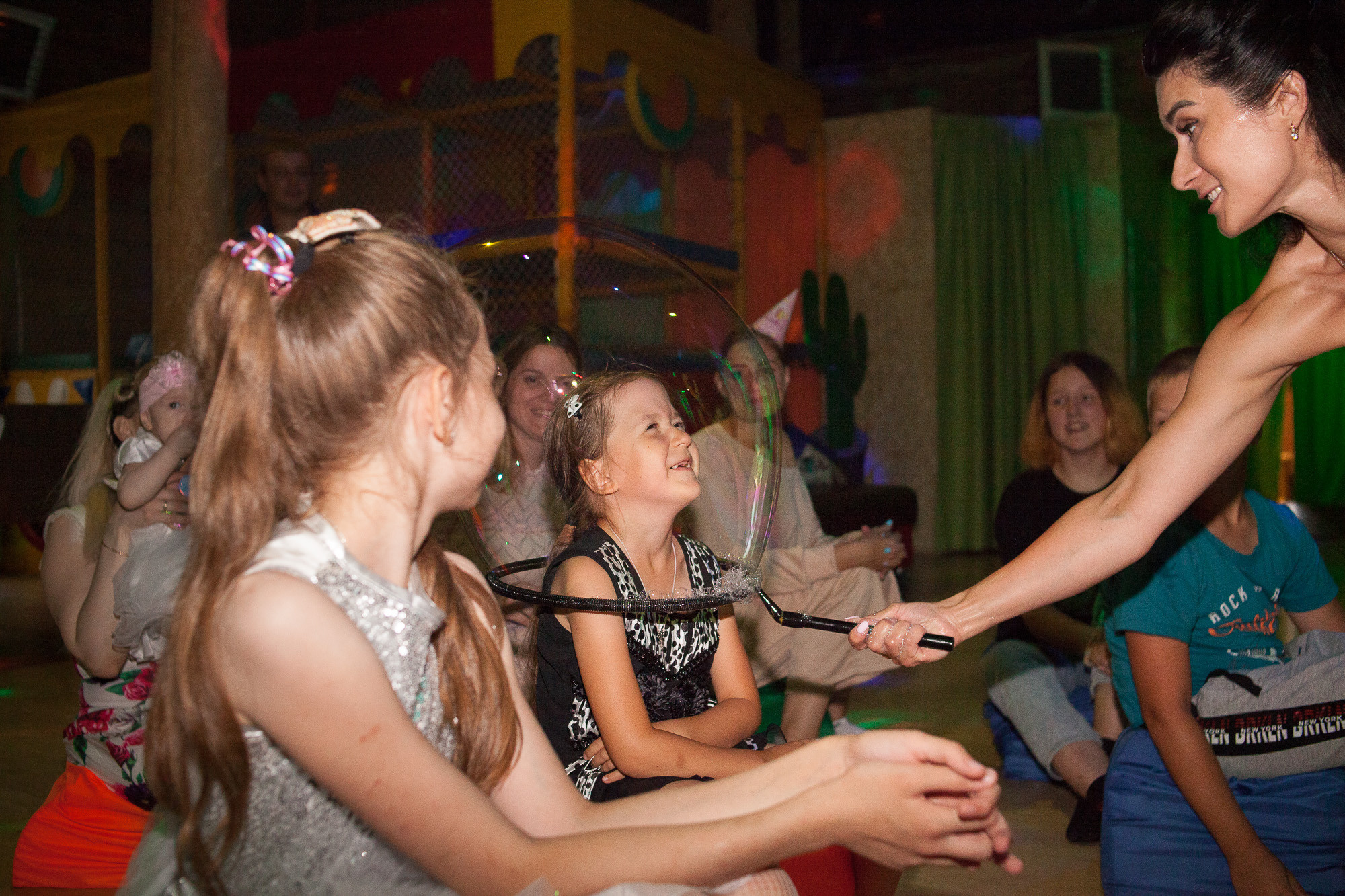 Шоу мыльных пузырей. Анна Леденева Фотограф