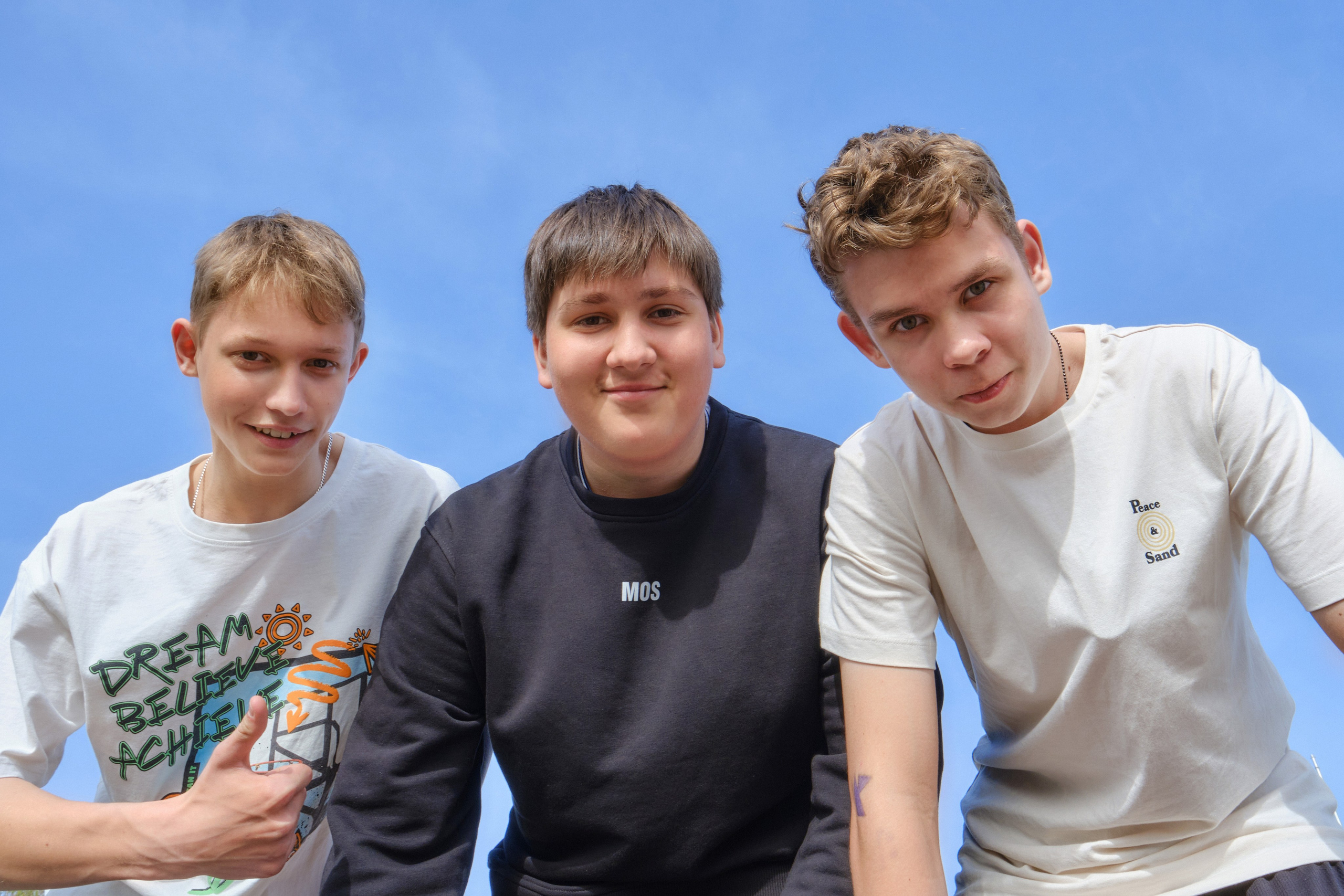 Школьный фотограф Самара. Фотосессия класса в школе, в студии. Цена