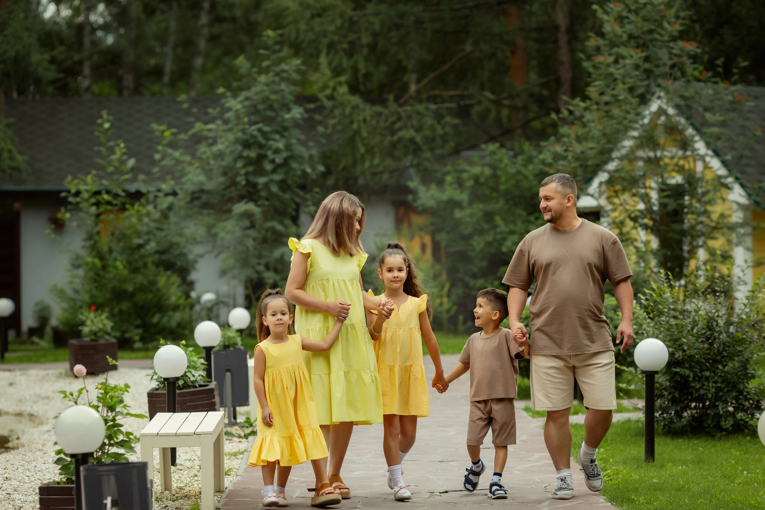 Семья (фотосессия на природе). Детский и семейный фотограф в Екатеринбурге