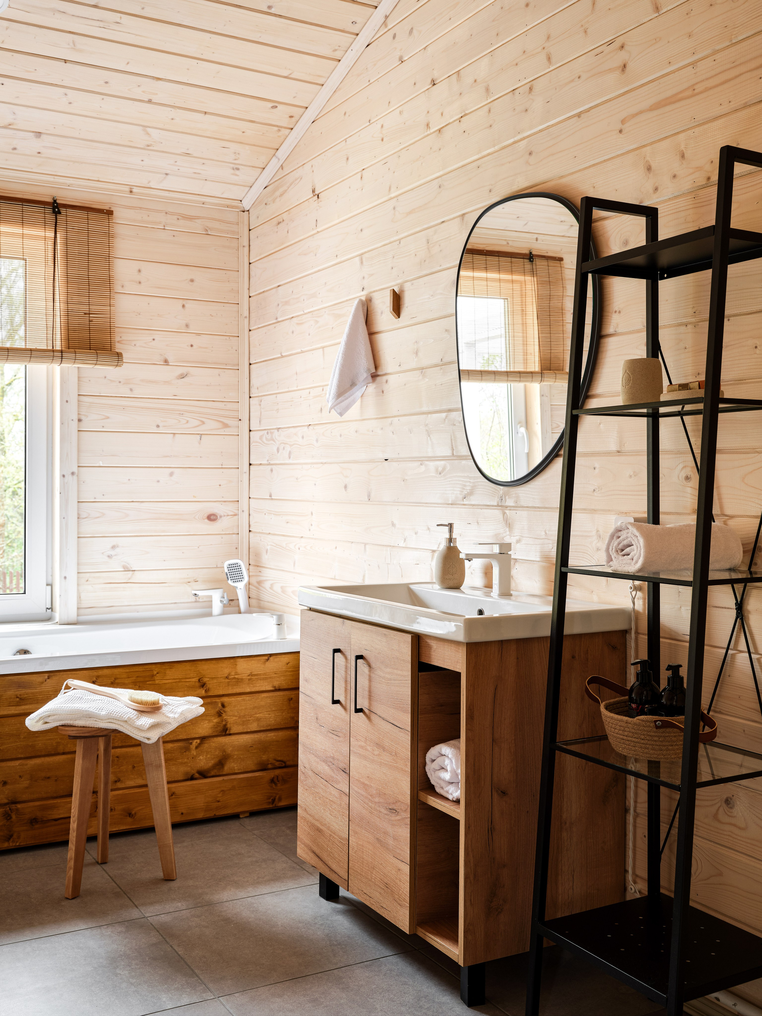 Уютный загородный дом в стиле барнхаус. Интерьерный фотограф Константин Пырьев