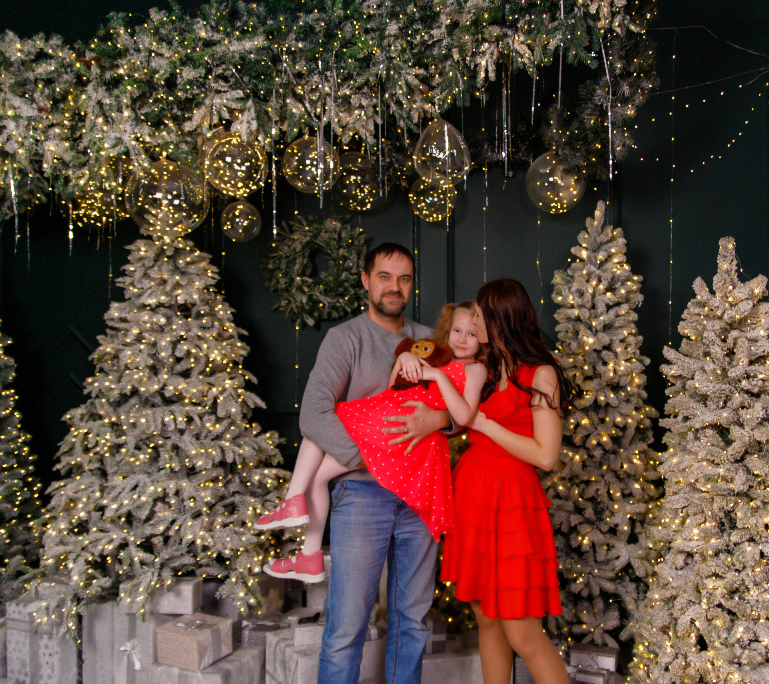 Семейная фотостудия. Семейный, свадебный и детский фотограф в Новосибирске Ольга Хидченко