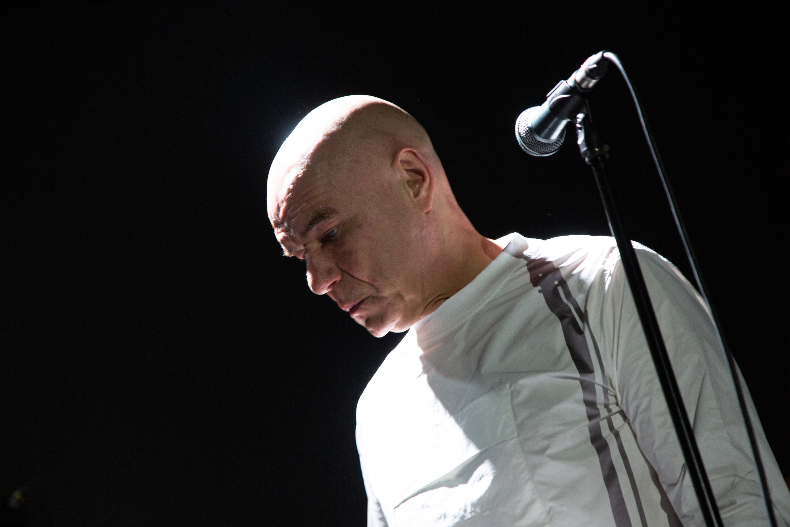 Фотограф и дизайнер Валерий Хотеев