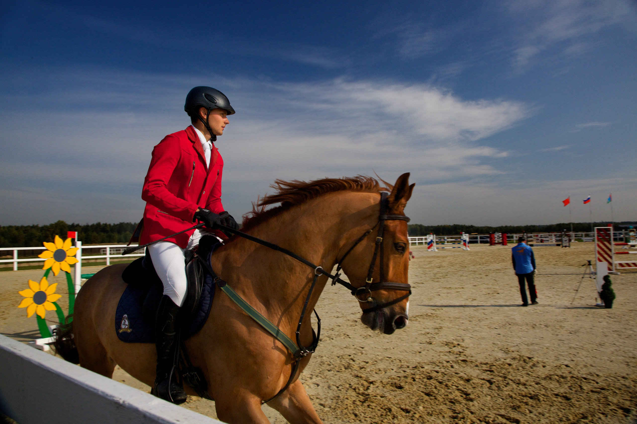 Фотограф и дизайнер Валерий Хотеев