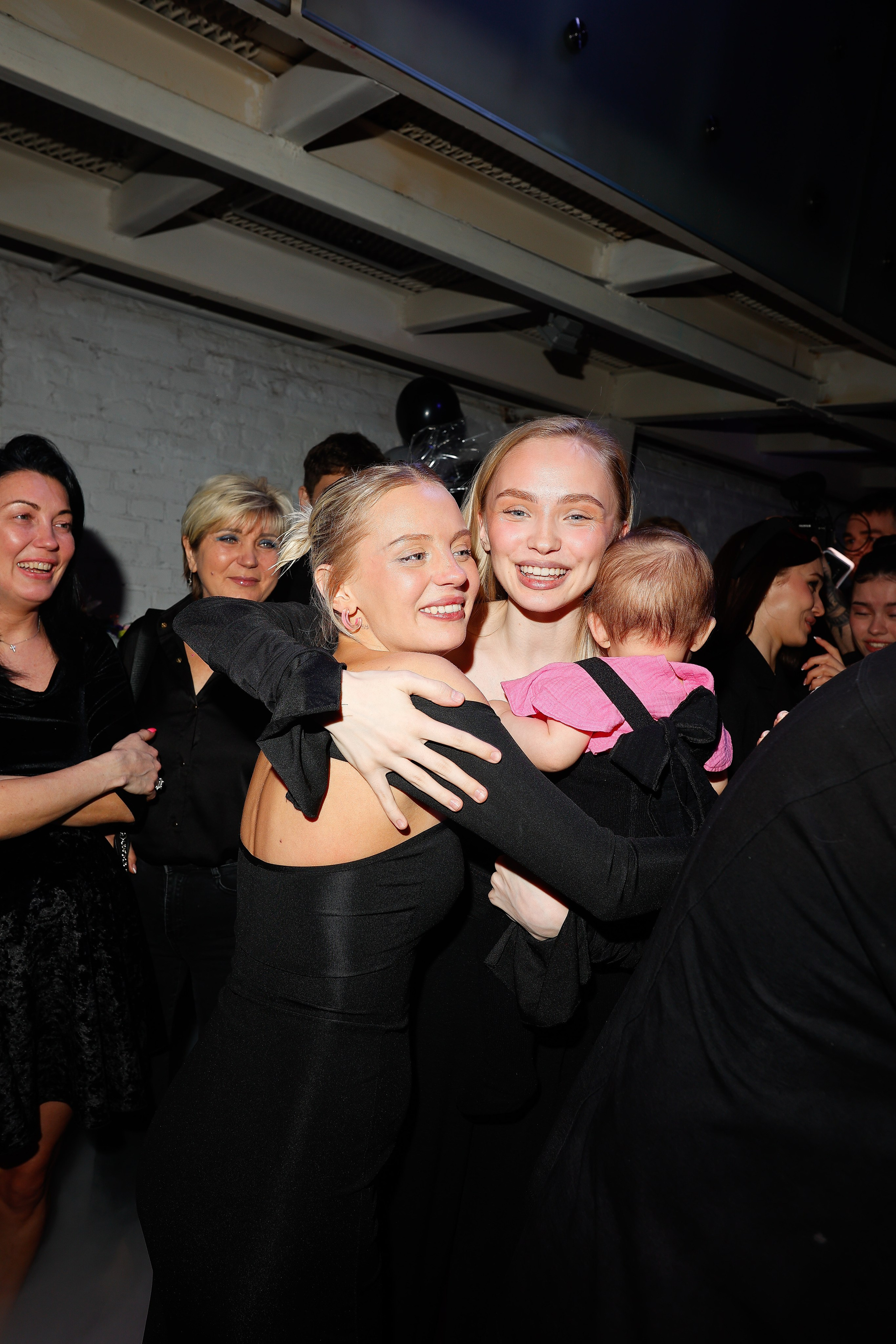 GENDER PARTY АНИ ВОРОНКОВОЙ И ПАШИ PA.NIKSS. Nikolskayasecular