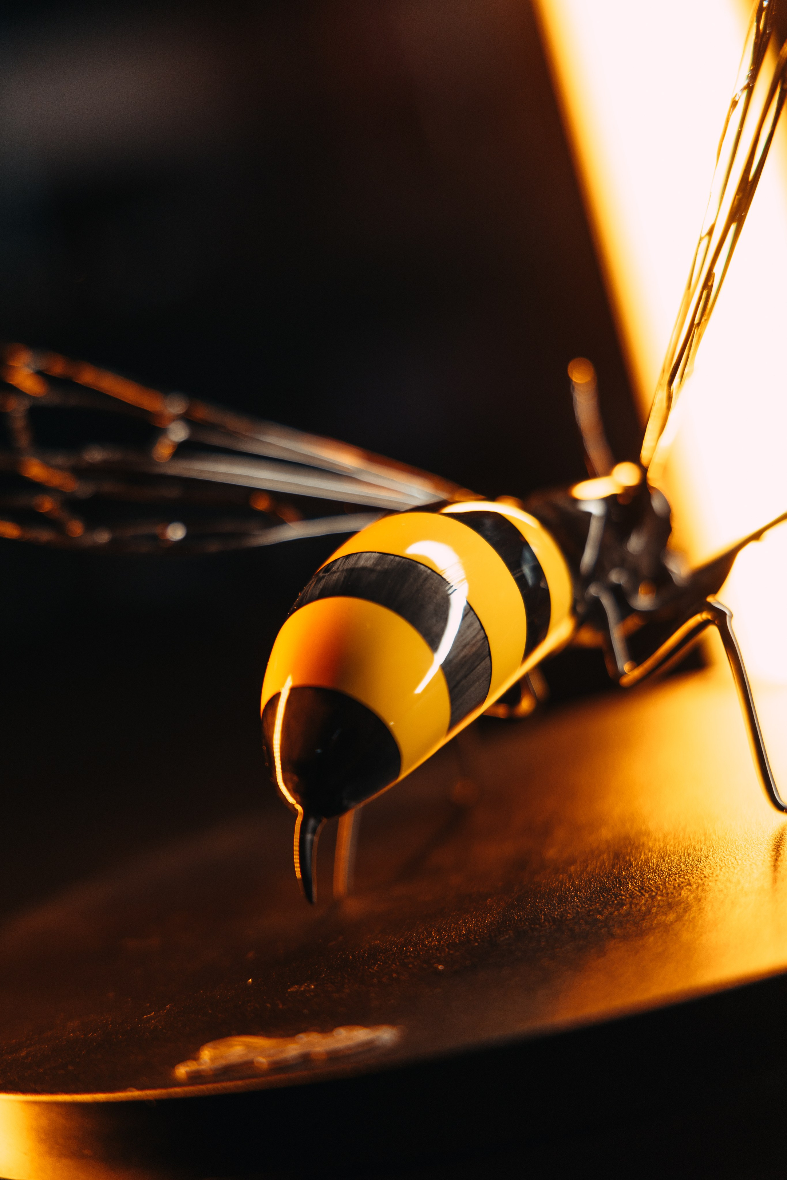 Оса из разных видов карбона, полностью ручная работа. DeLorein