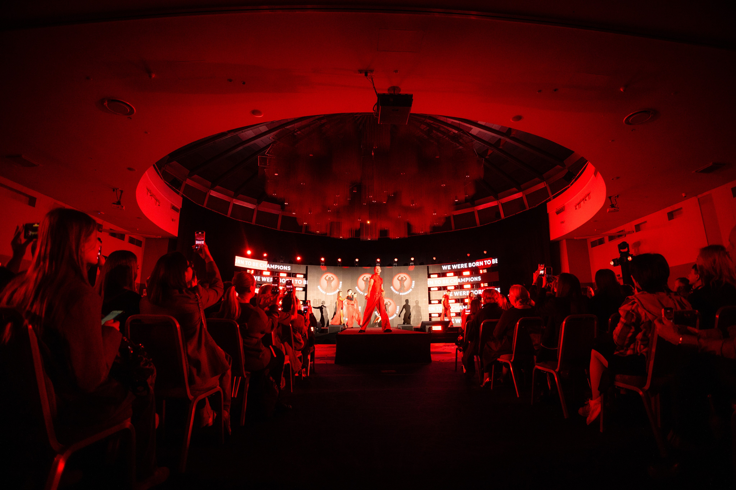 Портреты на фотозоне СИНТЕГРУС