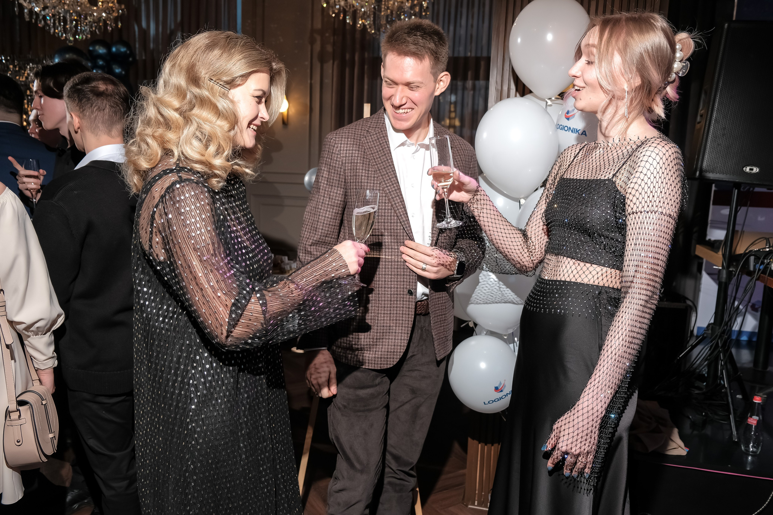 Logionica. Свадебный и корпоративный фотограф в Москве Андрей Рудой