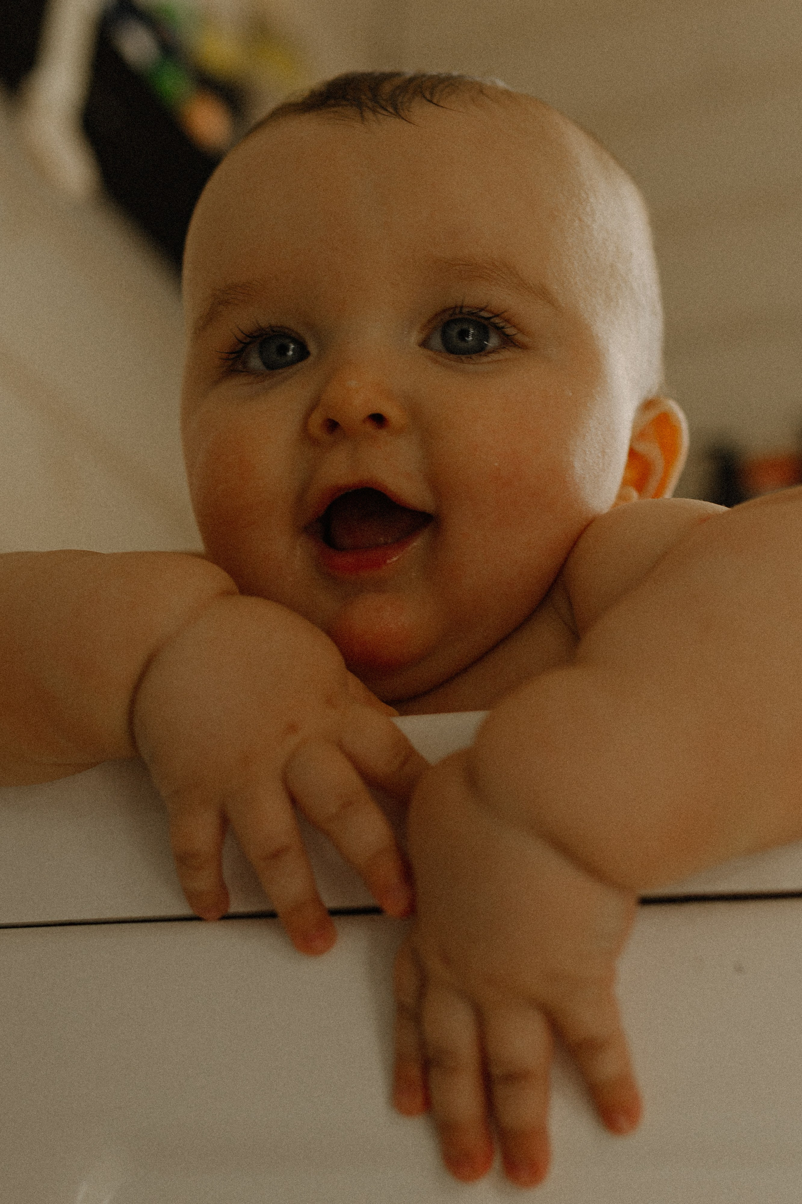 Яна и Тимофей. Домашняя съёмка. Семейный фотограф Тихвин, Санкт-Петербург и ЛО