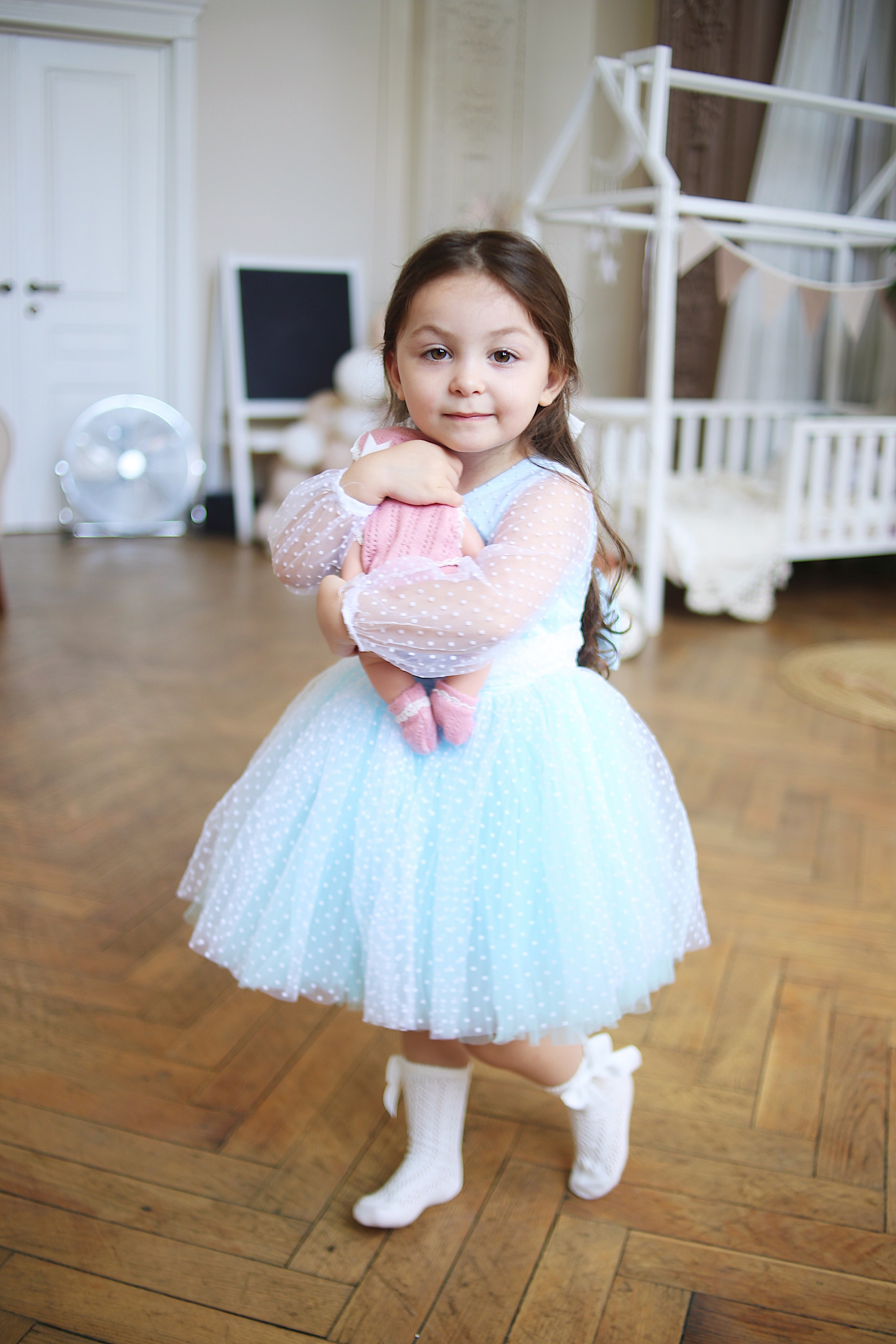 София 3 года. Фотограф Пирумян Анна. г. Сургут, г. Воронеж