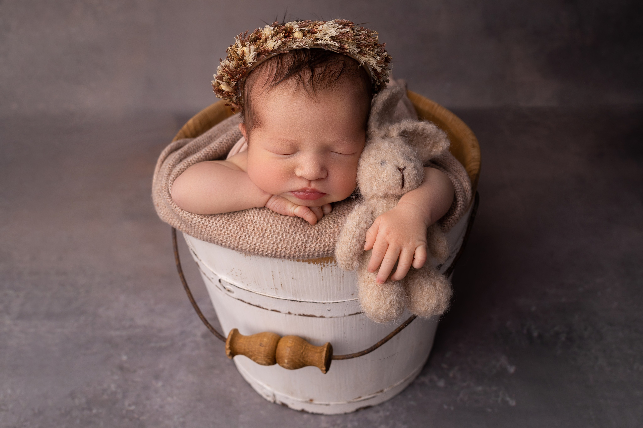 Классическая фотосессия малыша. Фотограф новорожденных малышей в Омске и Омской области Эльвира Камаева