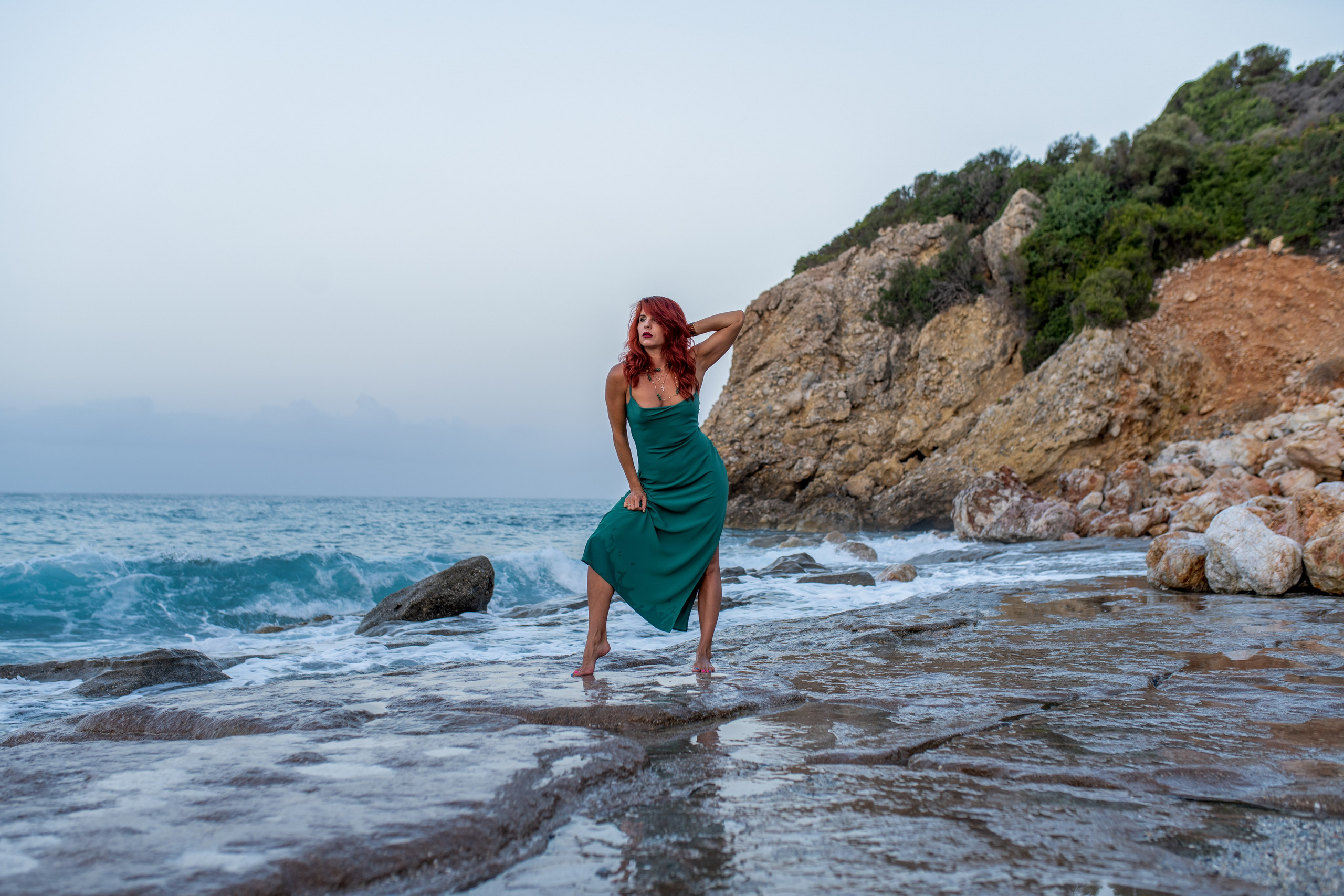 Индивидуальная фотосессия на пляже Улаш, Алания. Профессиональный фотограф в Турции Анталии Кемере Сиде Белеке Алании