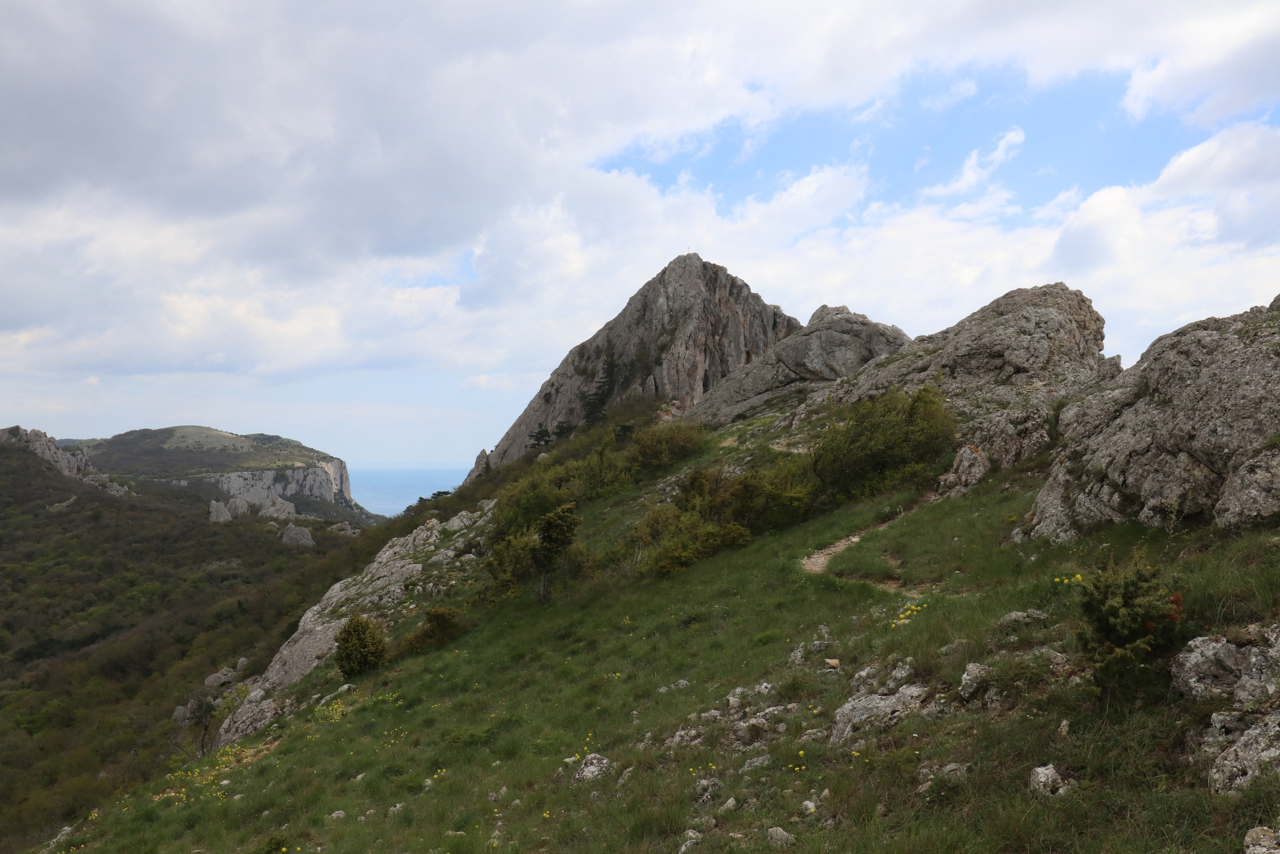Крым. ЮБК (Севастополь, Кастрополь, Ялта). Май 2023. Путешественник-фотограф из Санкт-Петербурга Татьяна Свистулина