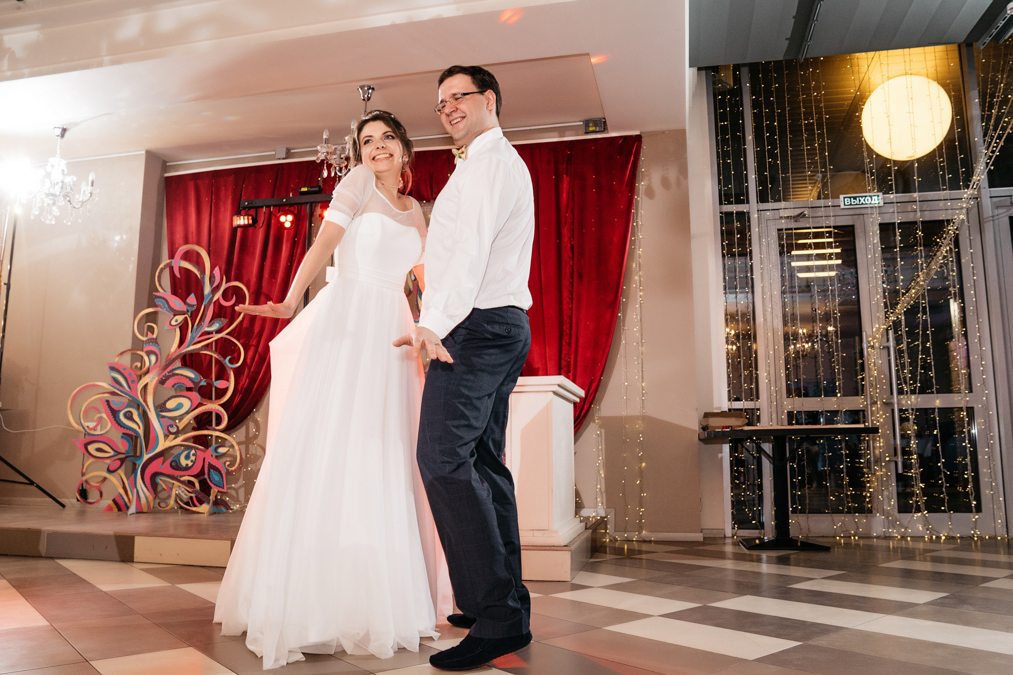 Михаил и Полина. Свадебный фотограф и видеограф Дмитрий Горяченков