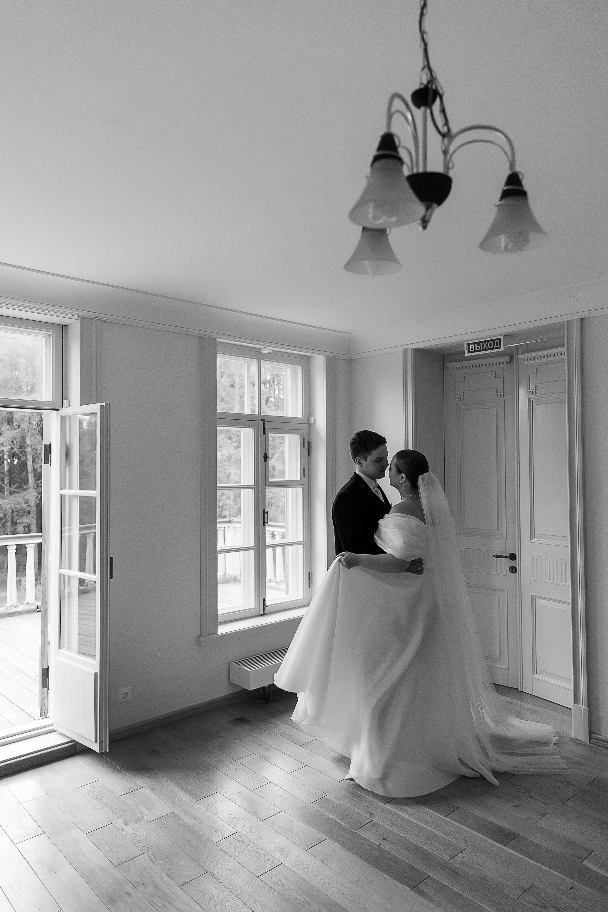 Анонсы свадебных фотосессий в Твери. Свадебный и семейный фотограф в Твери и Тверской области