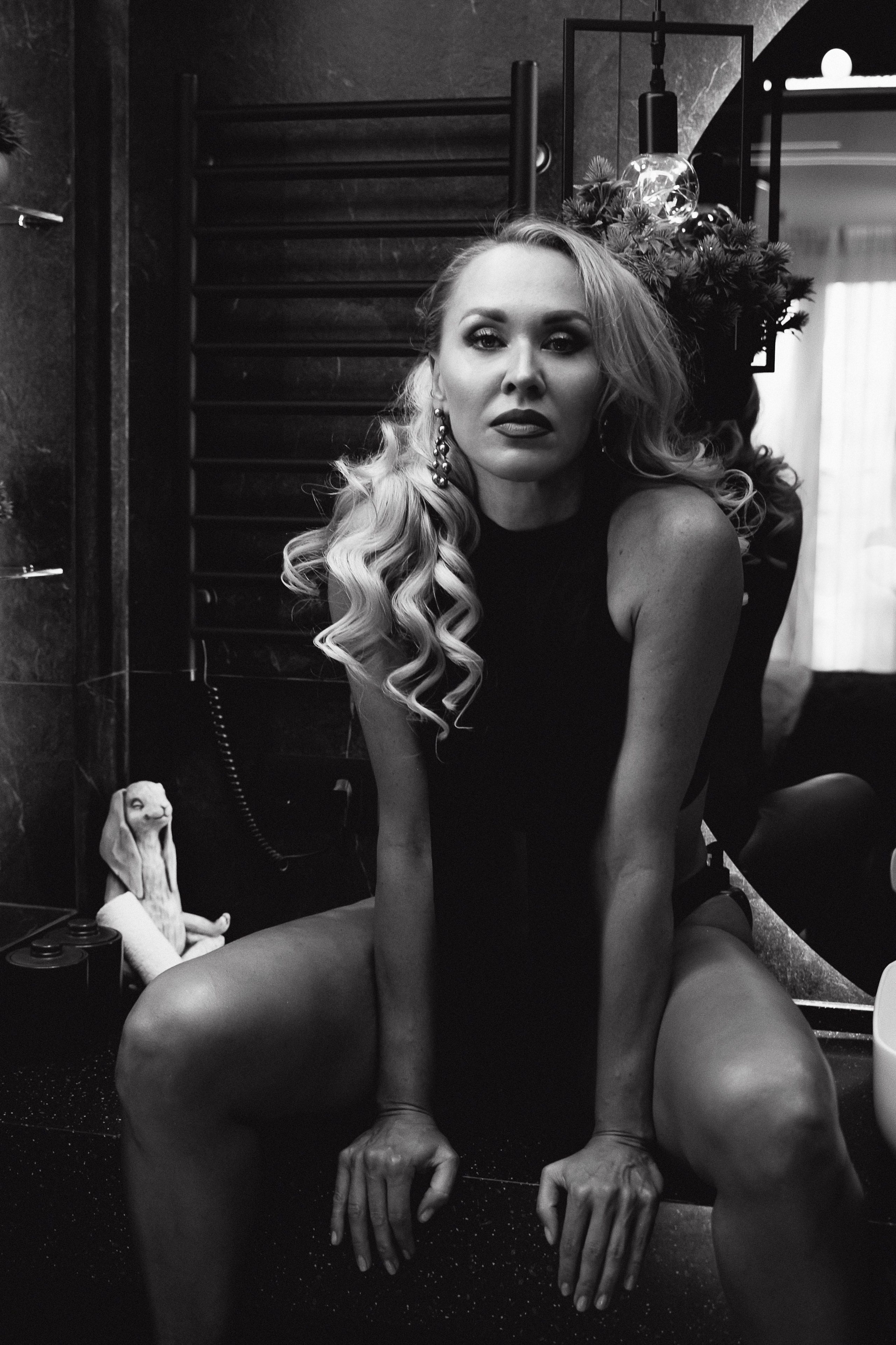 Ирина Гоголь, съёмка в апартотеле. Портретный фотограф в Санкт-Петербурге Дмитриева Наталия