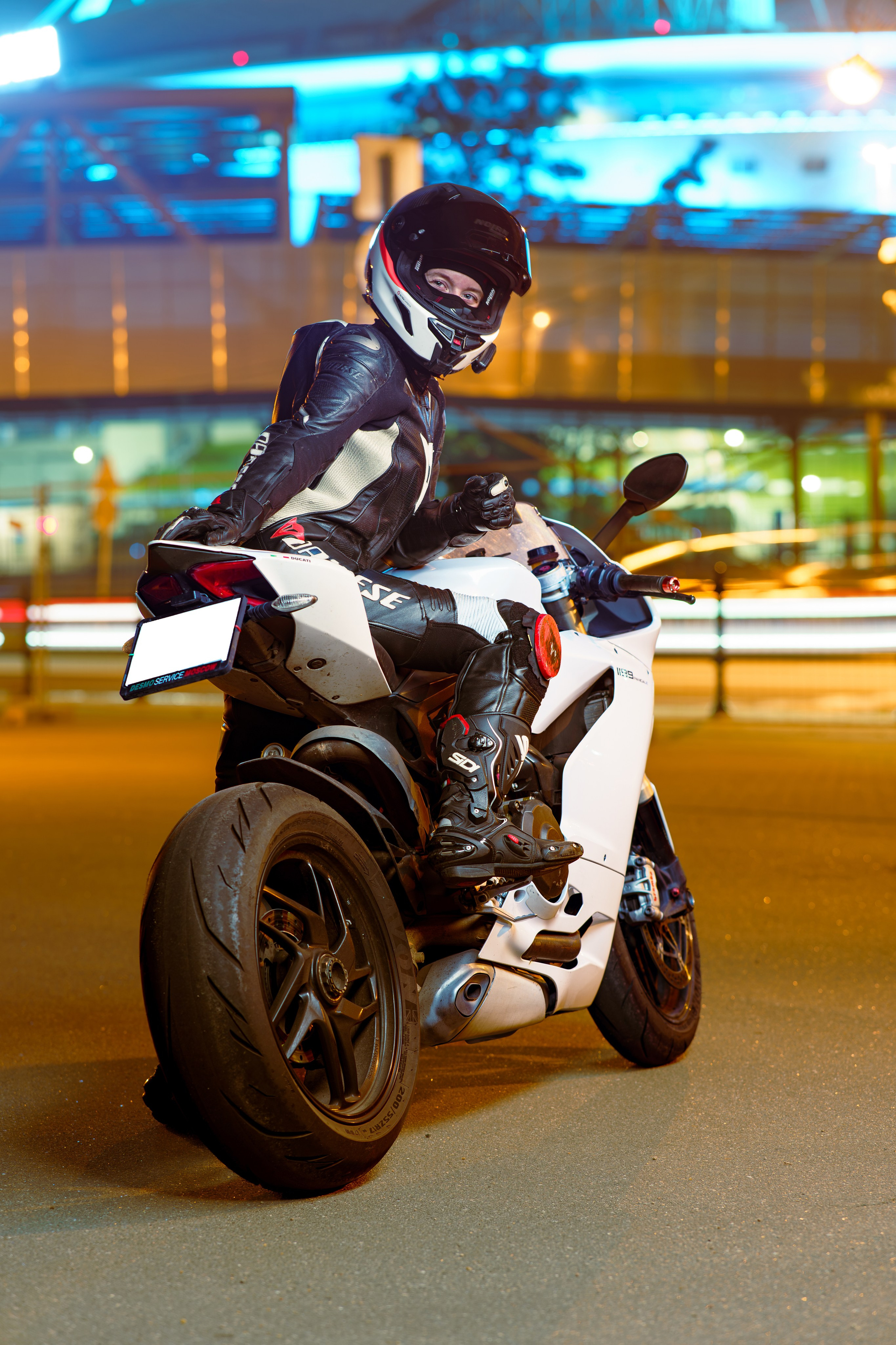 Ducati 1199. Автомобильный фотограф в Санкт Петербурге. Евгений Коновалов