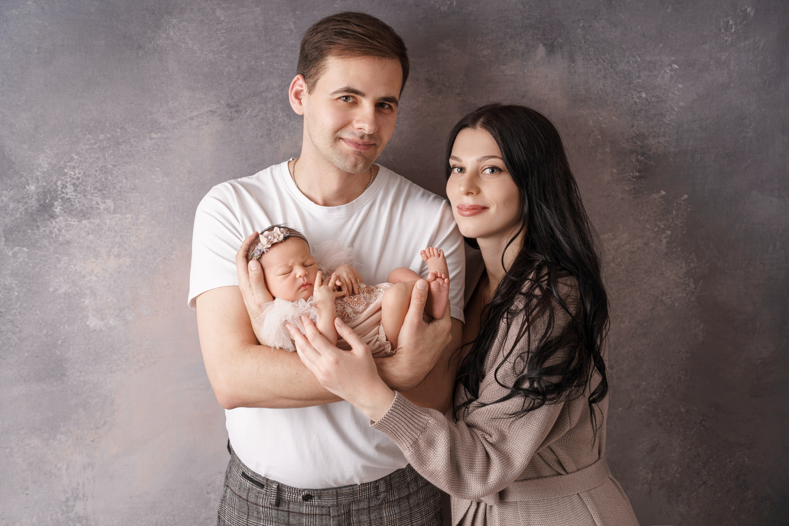 Семейные фотосессии с новорожденными | Трогательные кадры малышей и их близких в Москве и МО. Фотосессия новорожденных в Москве и Московской области | Профессиональный фотограф newborn — Татьяна Иванова