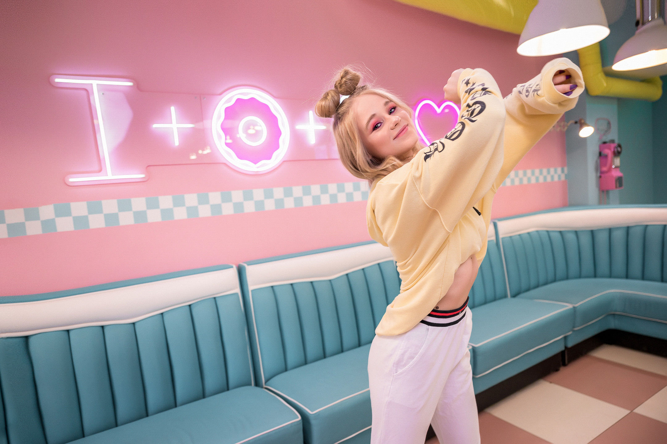 Ника и Леся. Свадебный семейный фотограф в Батуми Павел Мишарин