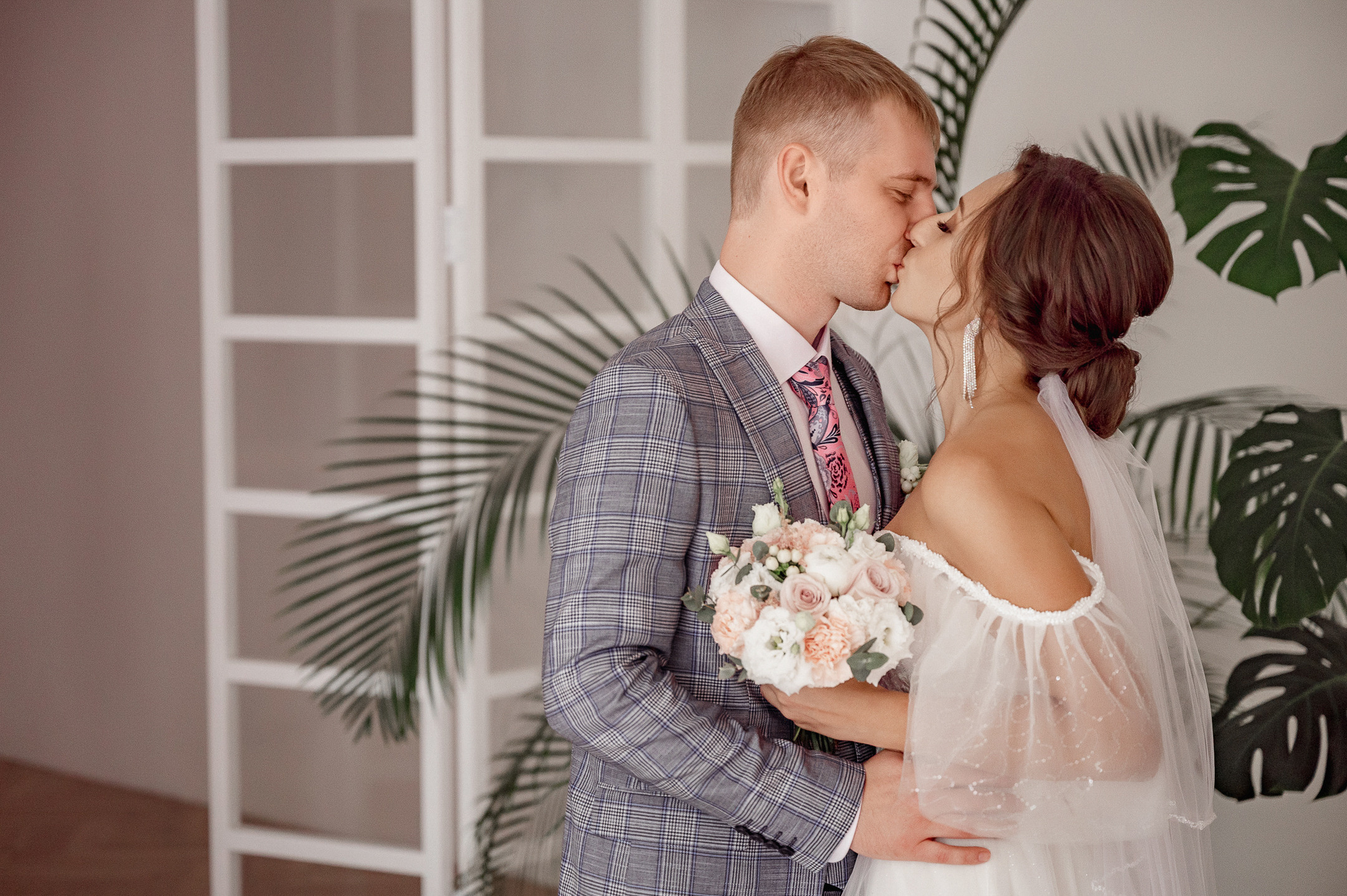 Анастасия и Влад. Свадебный семейный фотограф в Батуми Павел Мишарин