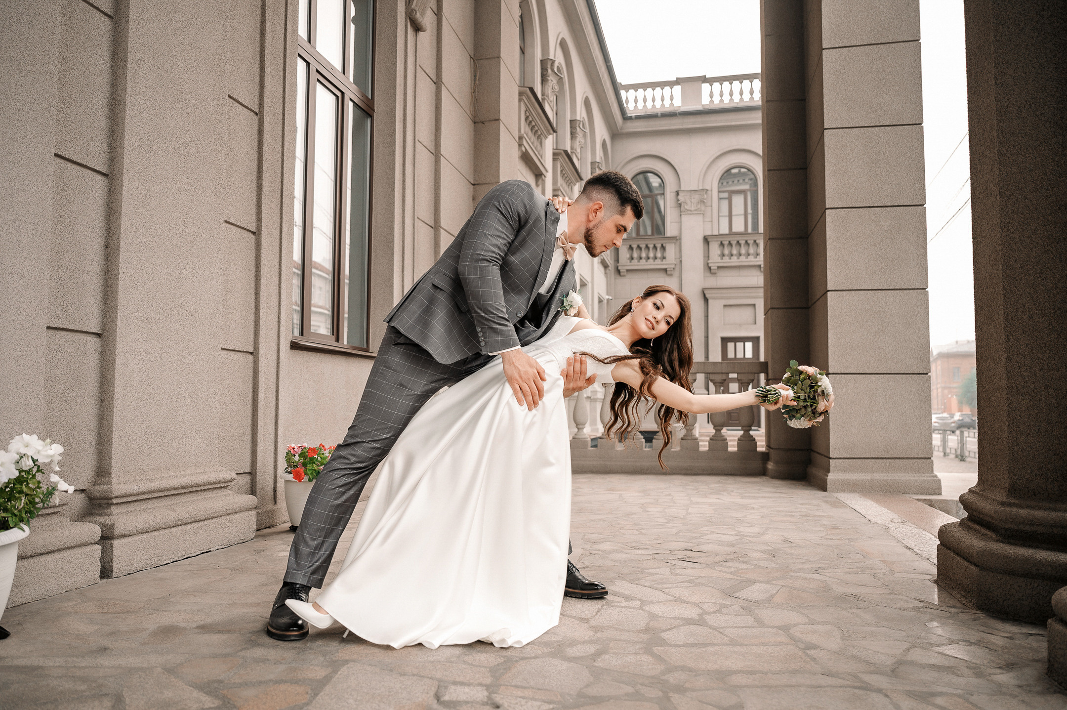 Софья и Александр. Свадебный семейный фотограф в Батуми Павел Мишарин