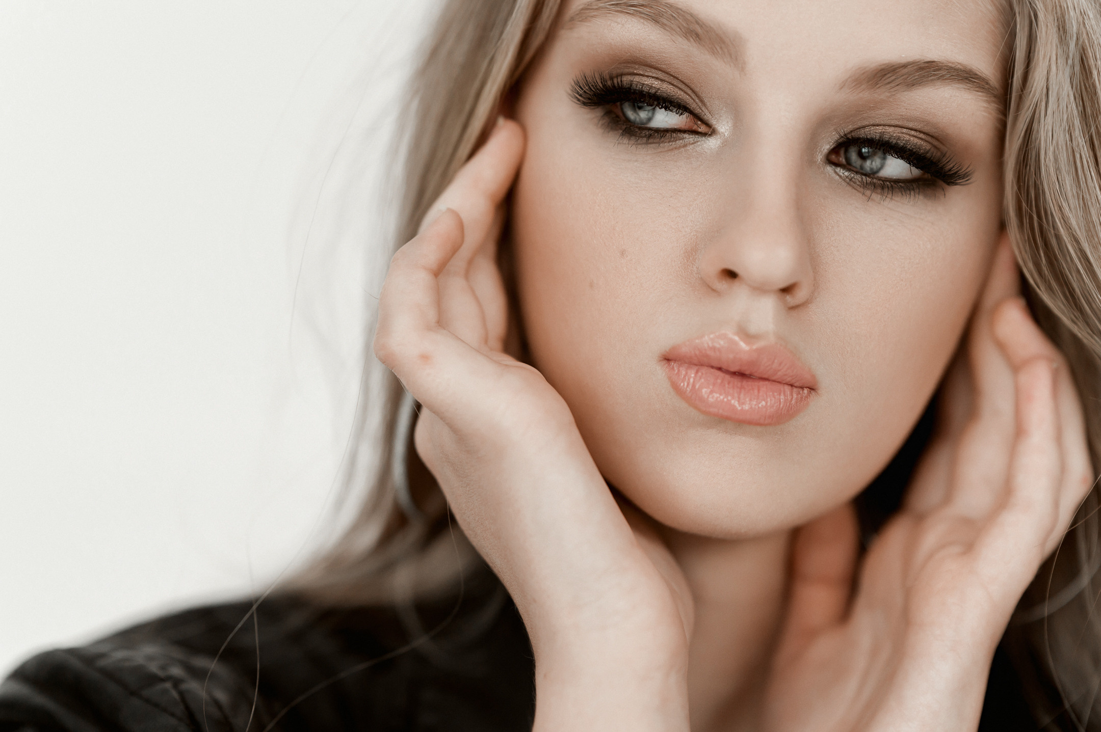 Арина. Свадебный семейный фотограф в Батуми Павел Мишарин