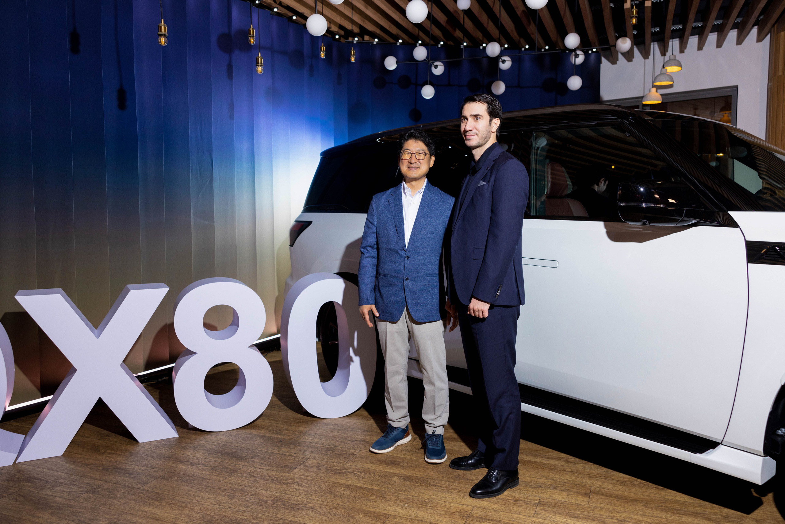 QX80 INFINITI. Кристина Шнайдер репортажный фотограф Алматы