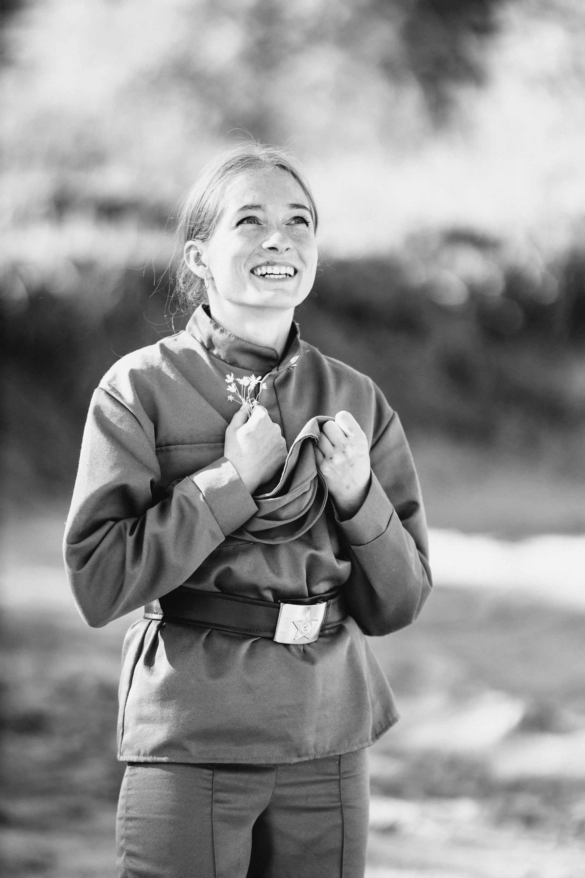 Девушка в форме. Наталия Клевинскас портретный фотограф в Костроме