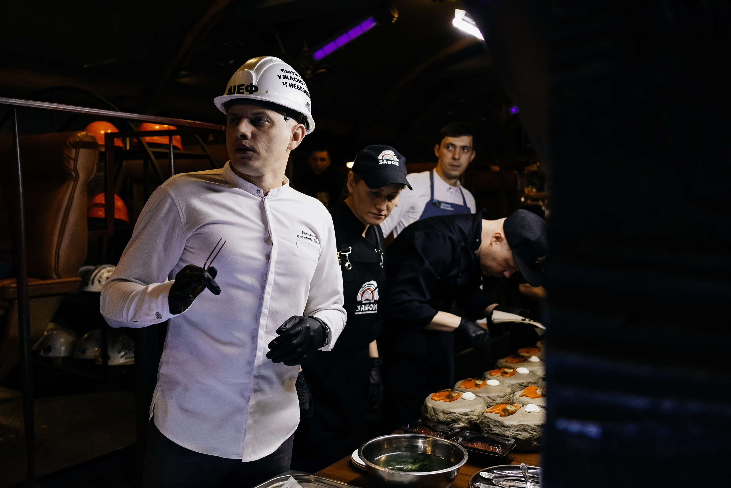 Гастрольный ужин «Солнце восходит на Камчатке» в ресторане «Забой». Фотограф Кемерово | Сергей