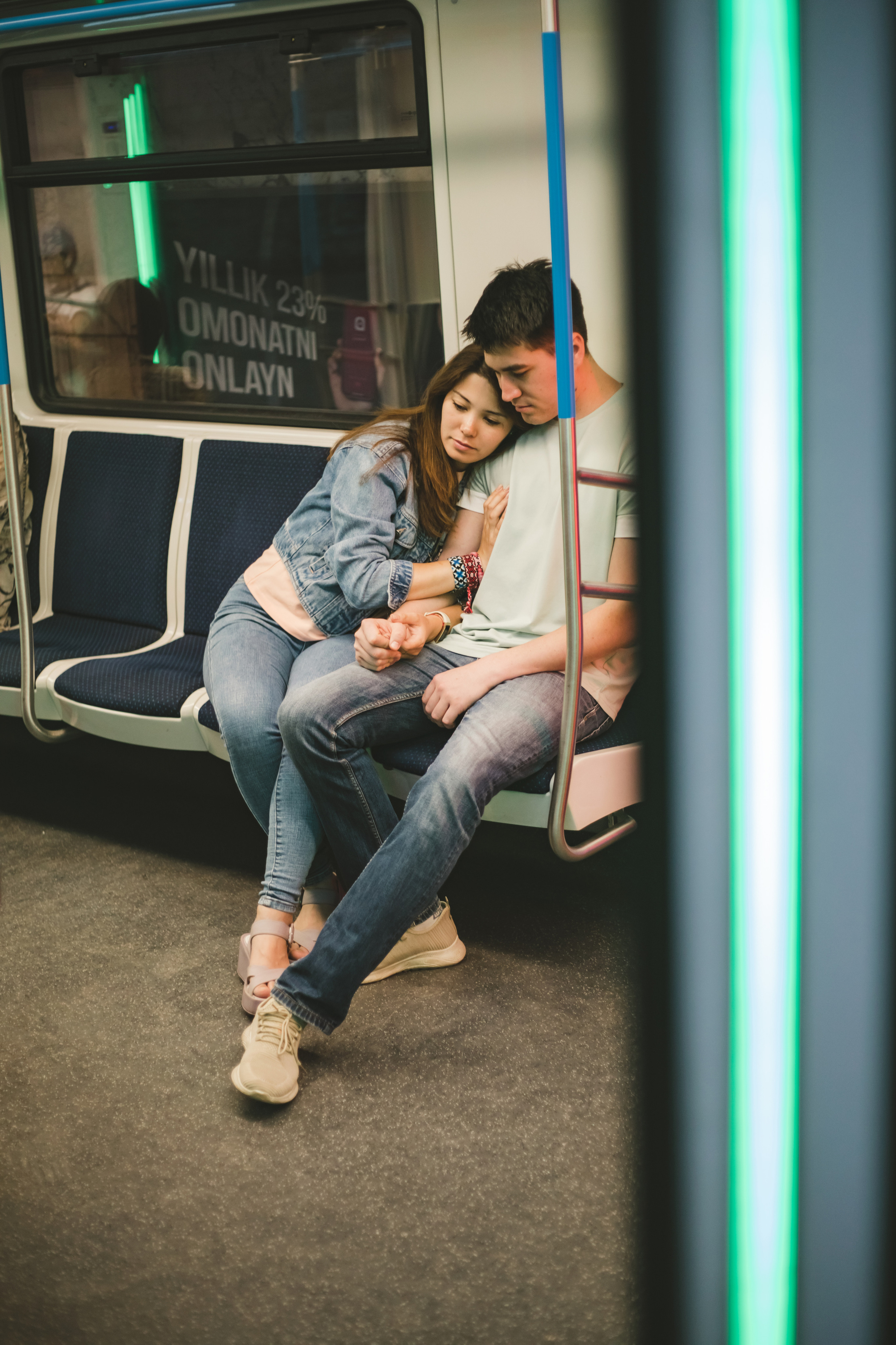 Love story фотосессия в метро. Свадебный и семейный фотограф в Краснодарском крае Мария Данилкина