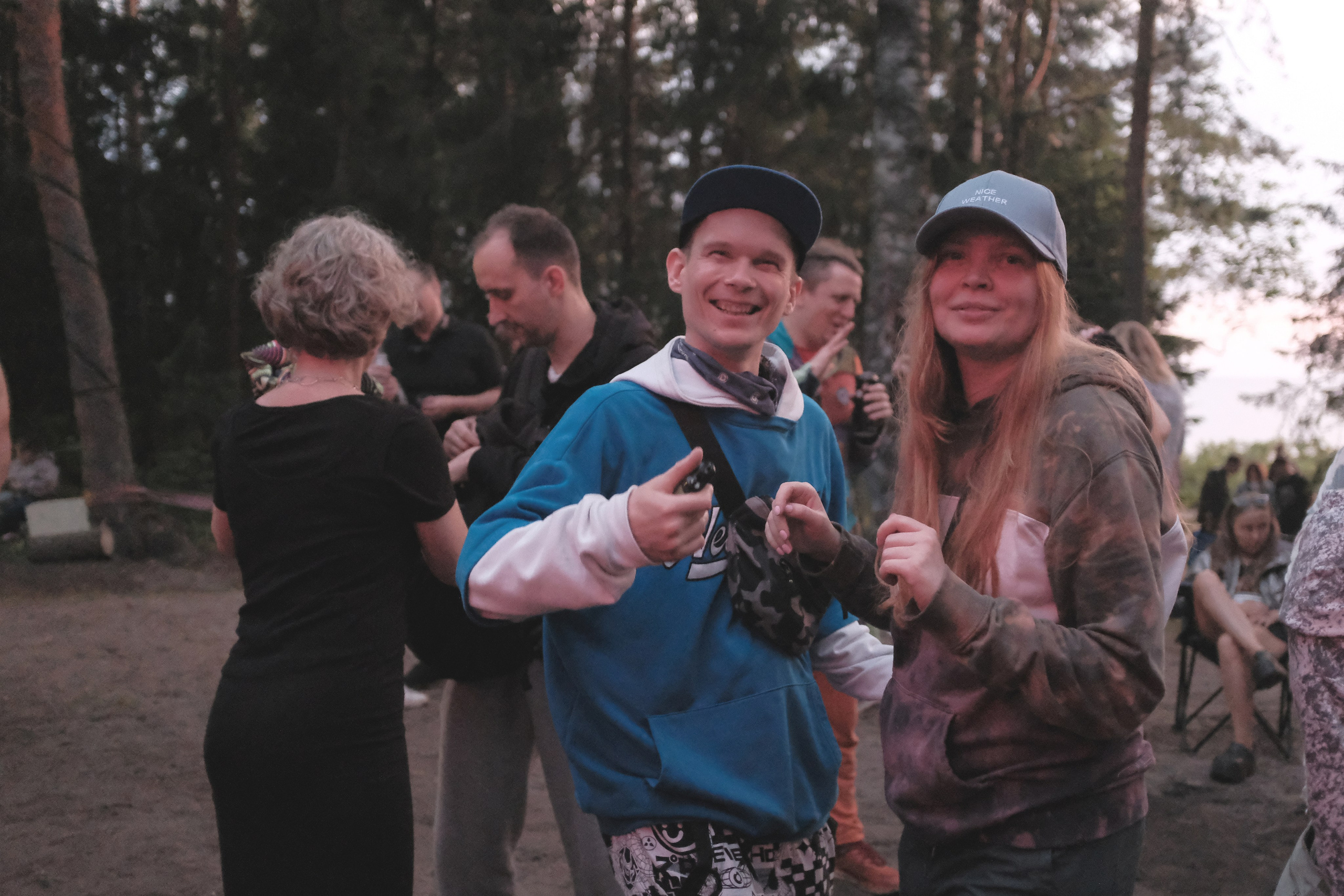 Пикник на обочине от команды EMC. 11июля 2025. Репортажный фотограф в Санкт-Петербурге Даниил Могута