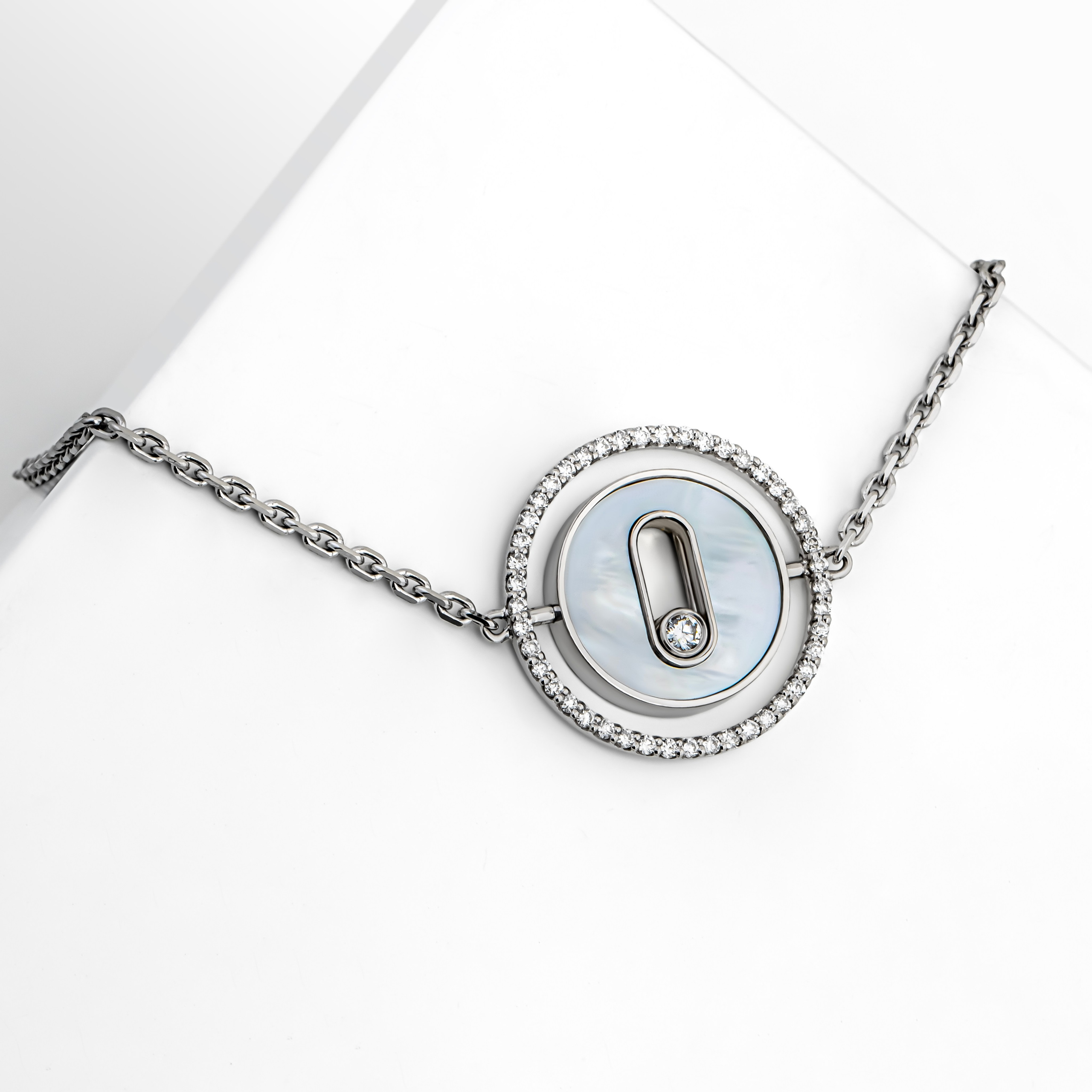 Ювелирные украшения. Фотограф ювелирных украшений в Санкт-Петербурге Воробьева Мария