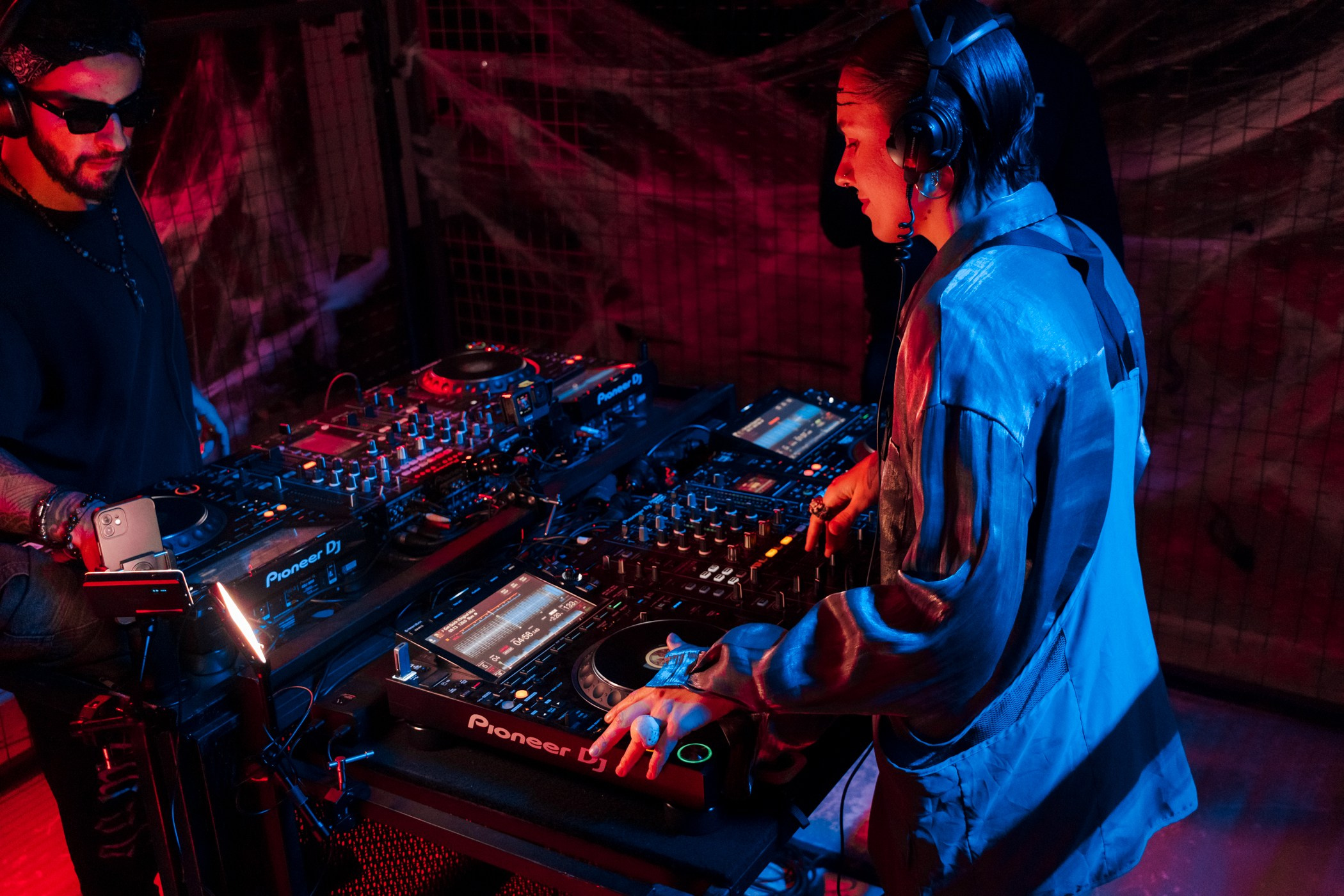 Ночные заведения. Фотограф в Санкт-Петербурге — Петрович Милан