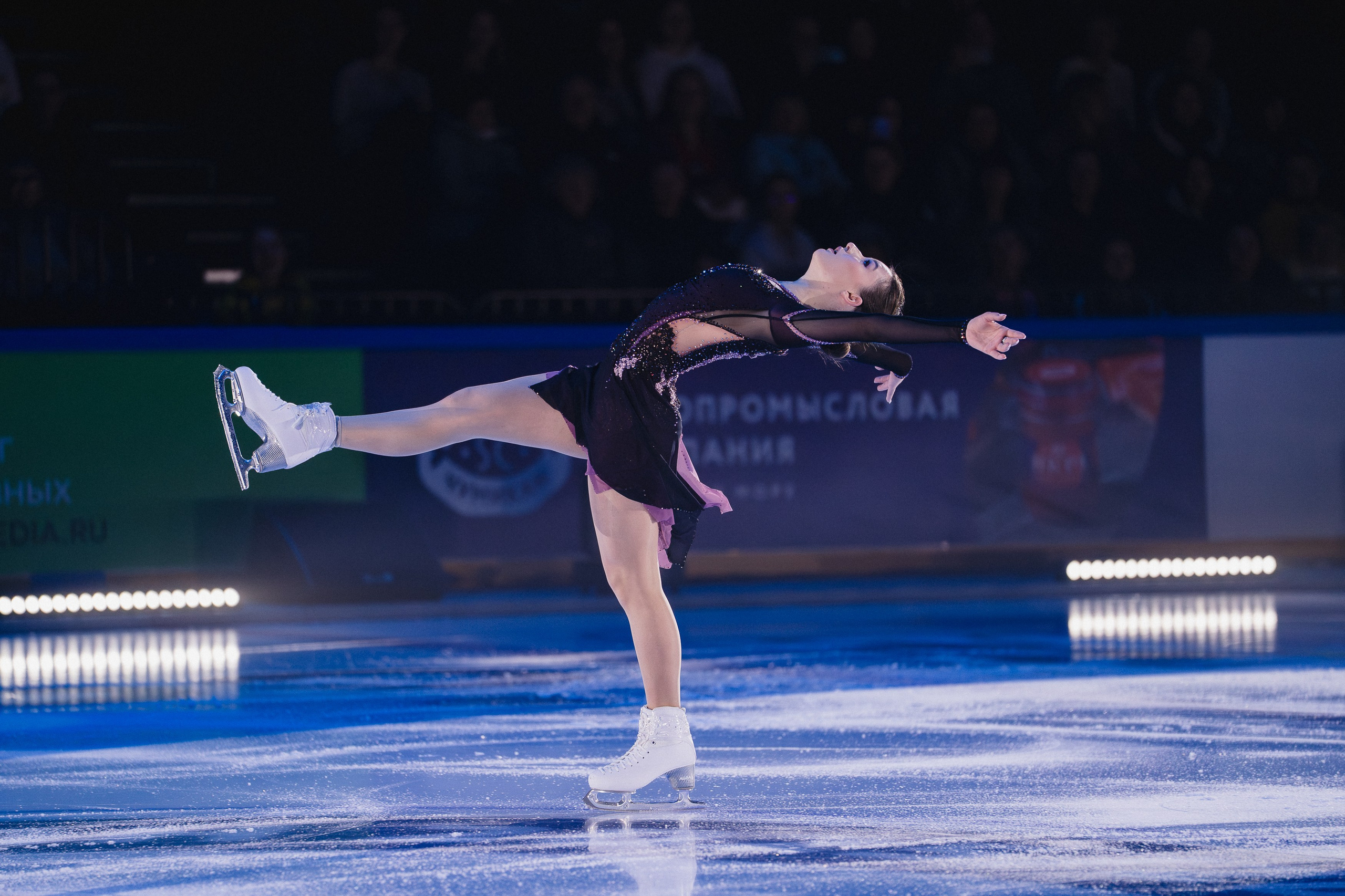 Шоу Этери Тутберидзе в Новосибирске. Воробьева Ксения — Спортивный и танцевальный фотограф Новосибирск