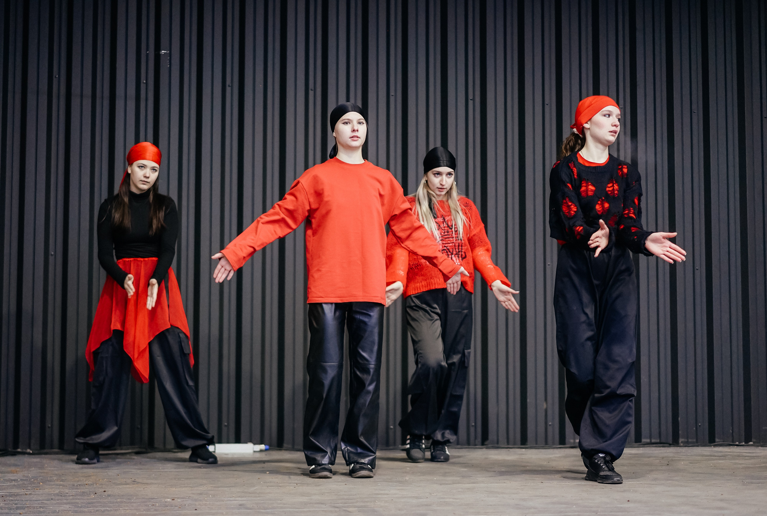 «Предновогодний переполох» Лопатинский сад, 14.12.2024. Фотограф и видеограф Смоленск | Студия Цезарь