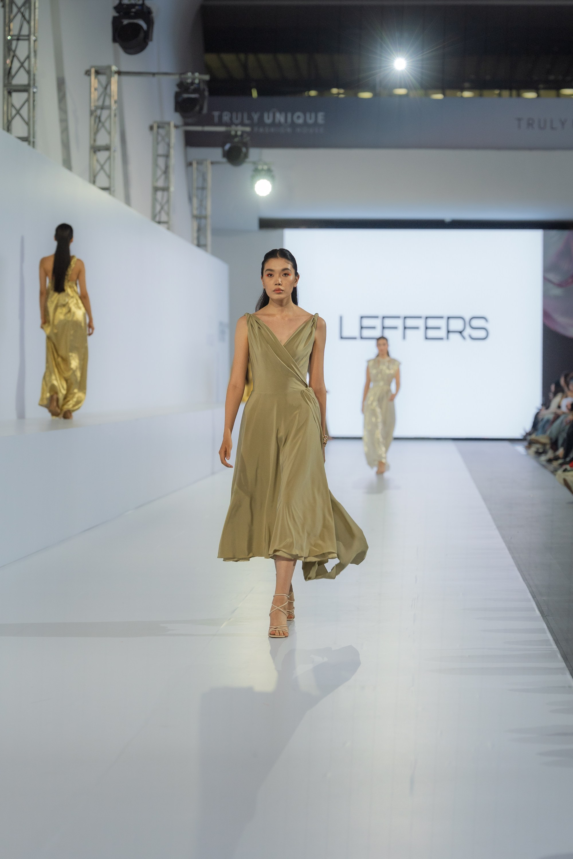 LEEFERS. Сайт Алматинского НЮ АРТ, будуар и фэшн фотографа Дениса Карпенко