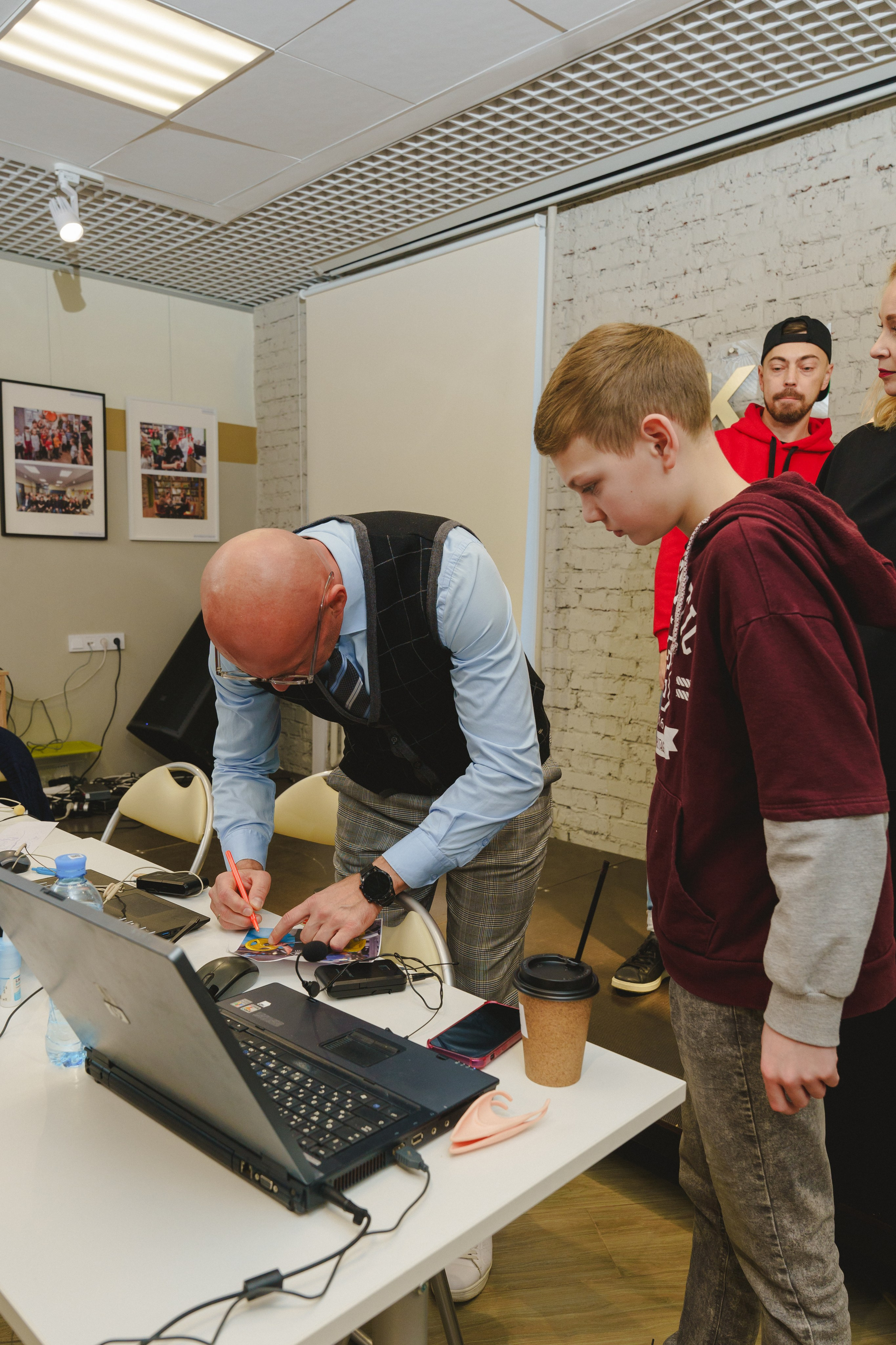 Шоу «Катапульта " в ЦБС г. Березовский «К7». Фотограф в детский сад в Екатеринбурге, выпускные альбомы Юлия Умерова