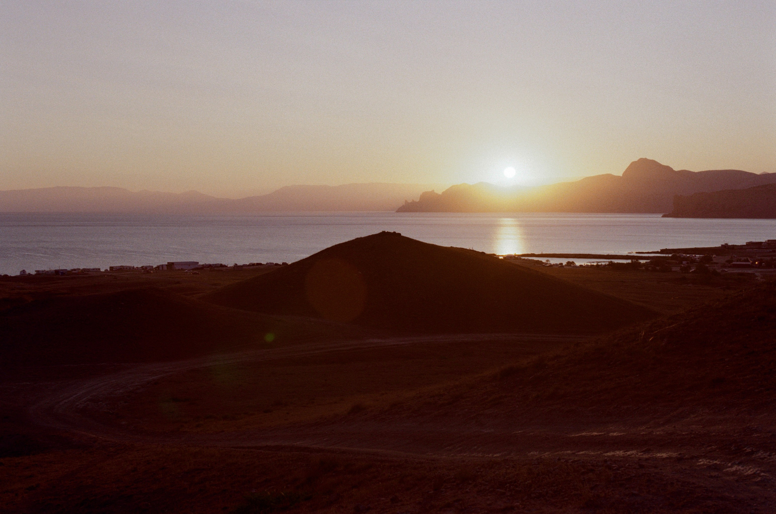 Lovesong // ukraine, crimea II. EVER EXPOSED