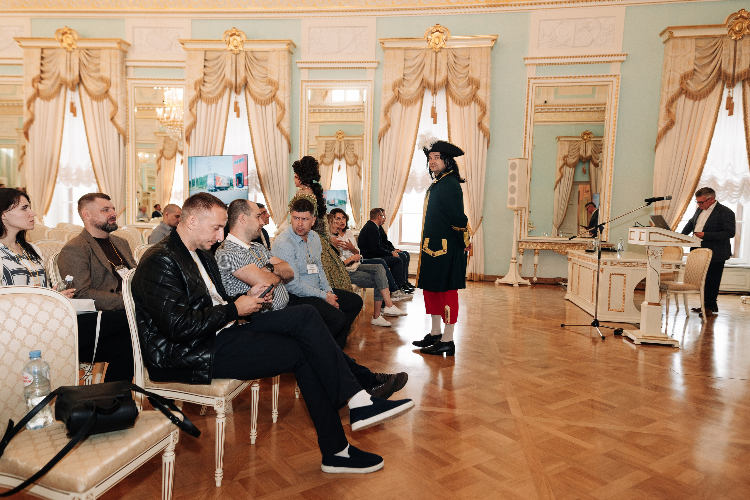 Конференция. Фотограф Всеволод Емелин