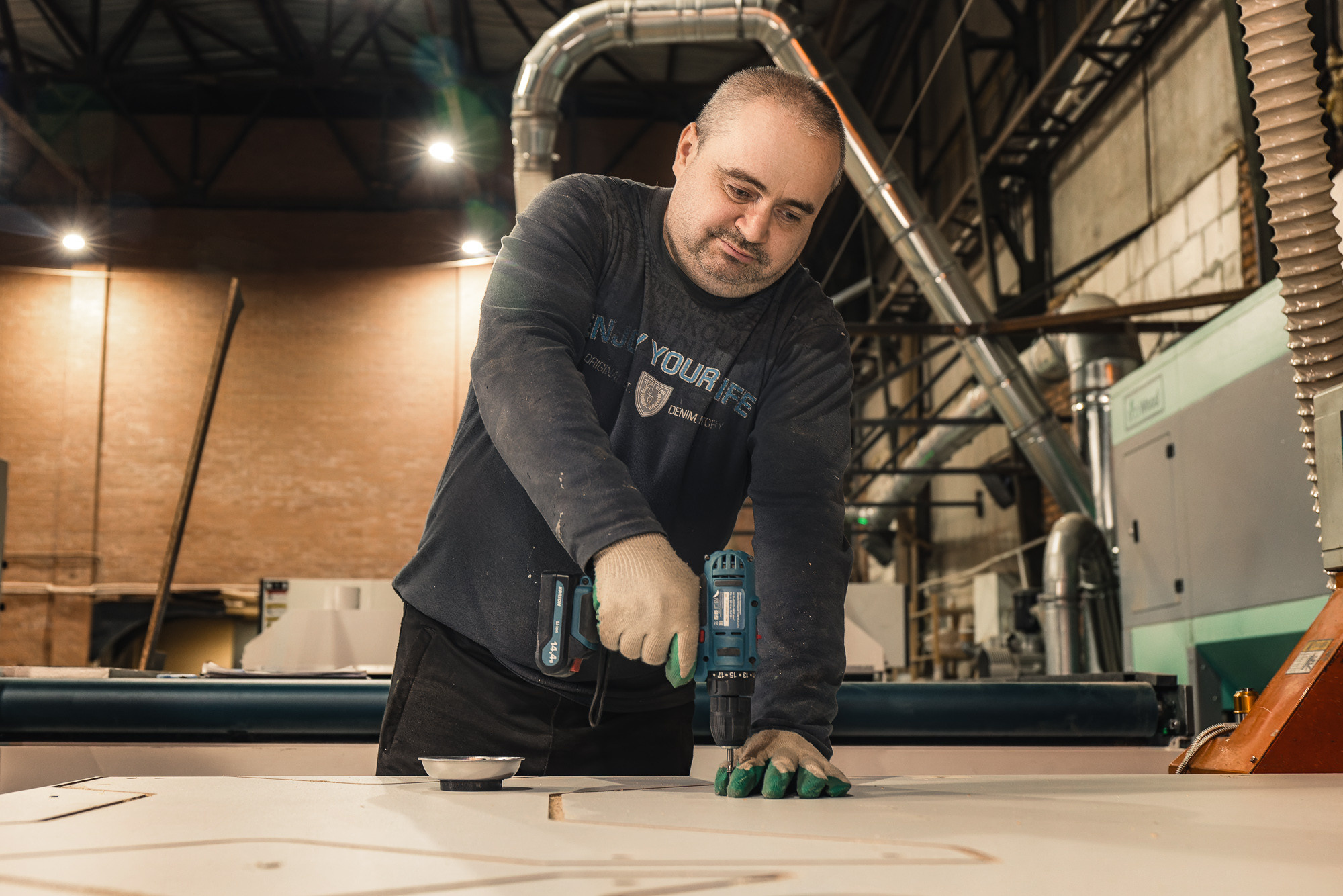 VMMGAME — репортаж производства. Рекламный и предметный фотограф Марченков Антон