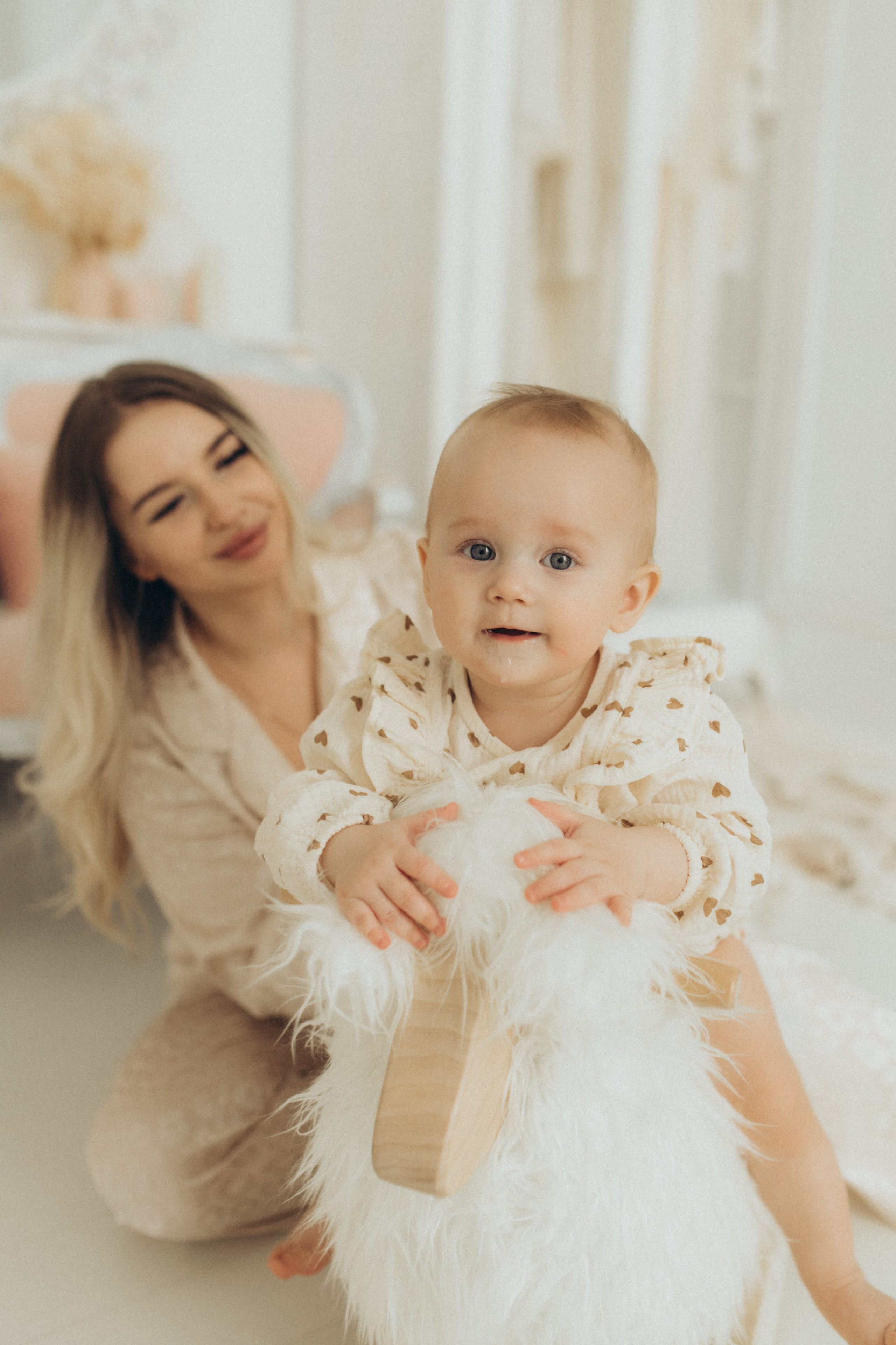 Мама Настя и милашка Ксю. Свадебный и семейный фотограф в Белгороде Евгения Курочкина